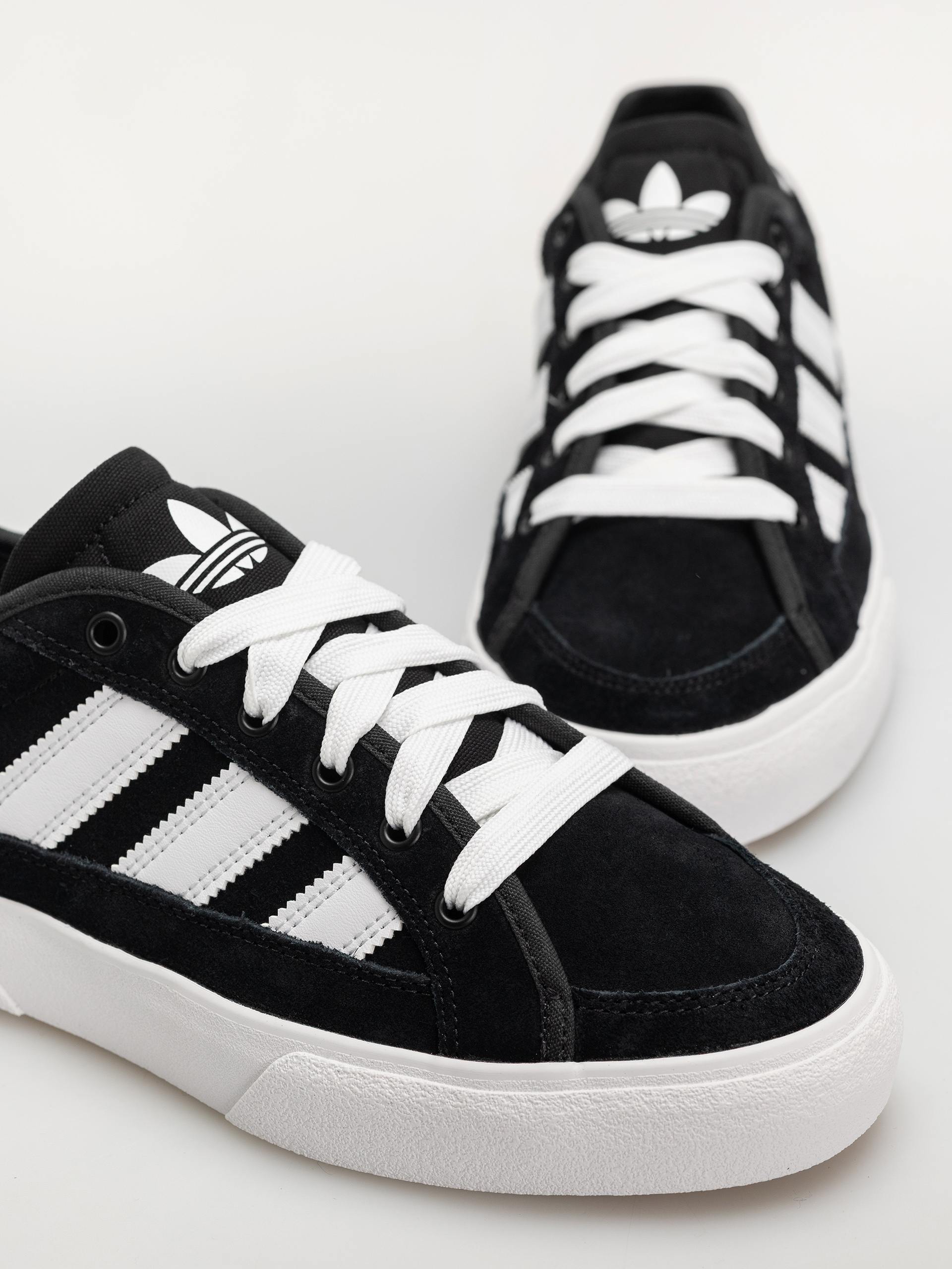 Buty adidas Court Tns Premiere (cblack/ftwwht/blubir)