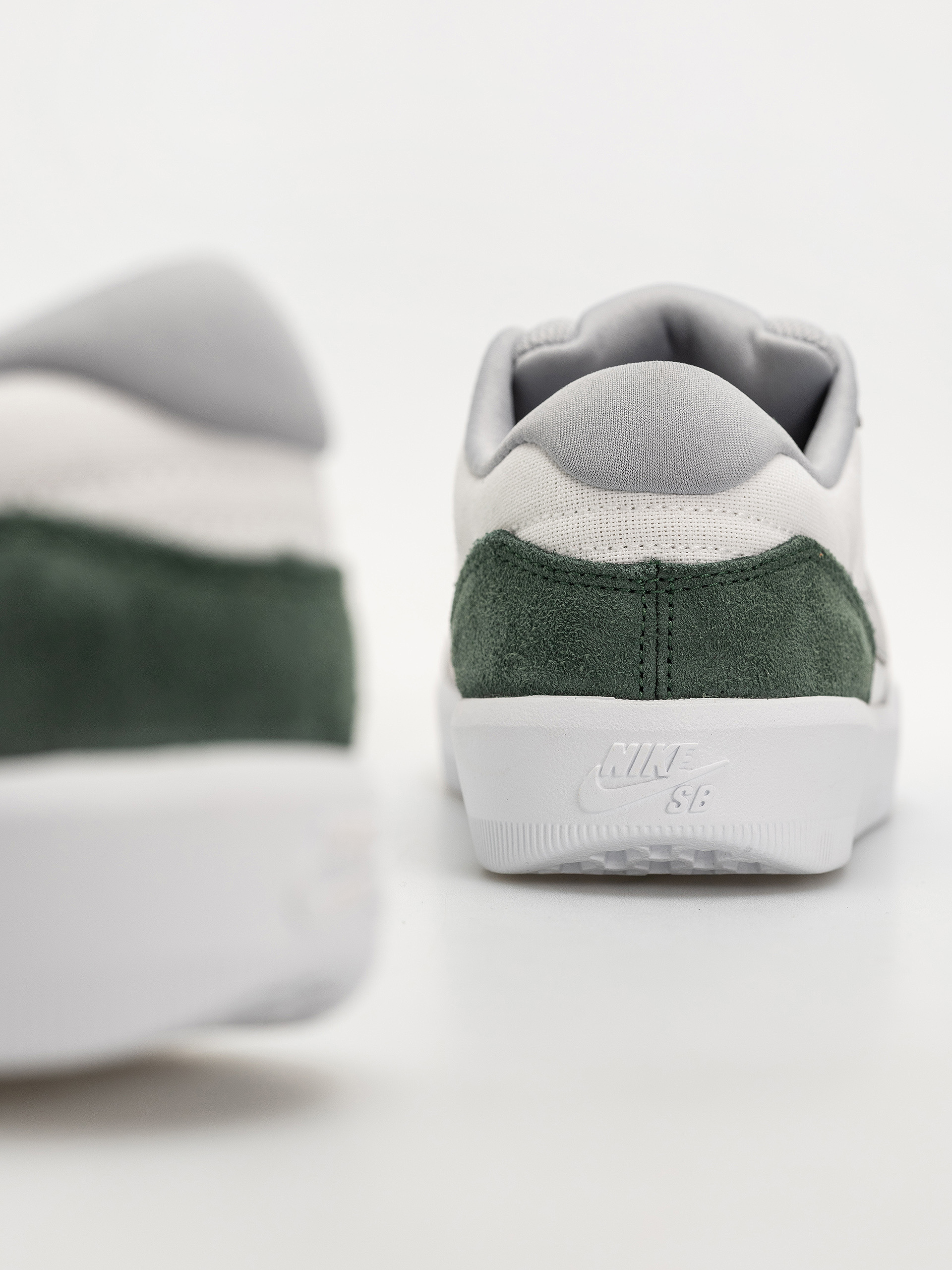 Buty Nike SB Force 58 (white/flt silver fir white)