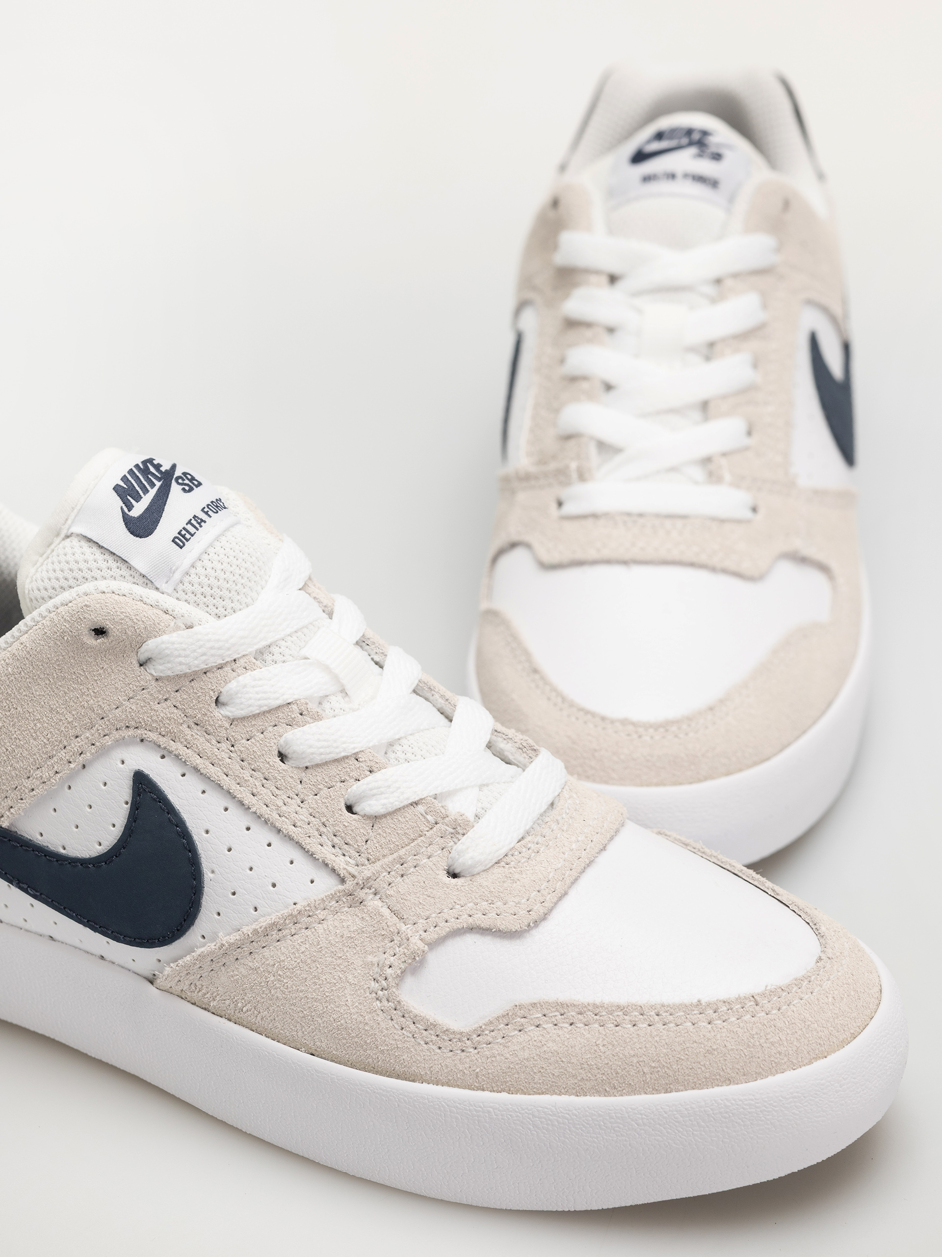 Buty Nike SB Sb Delta Force Vulc (white/thunder blue black)