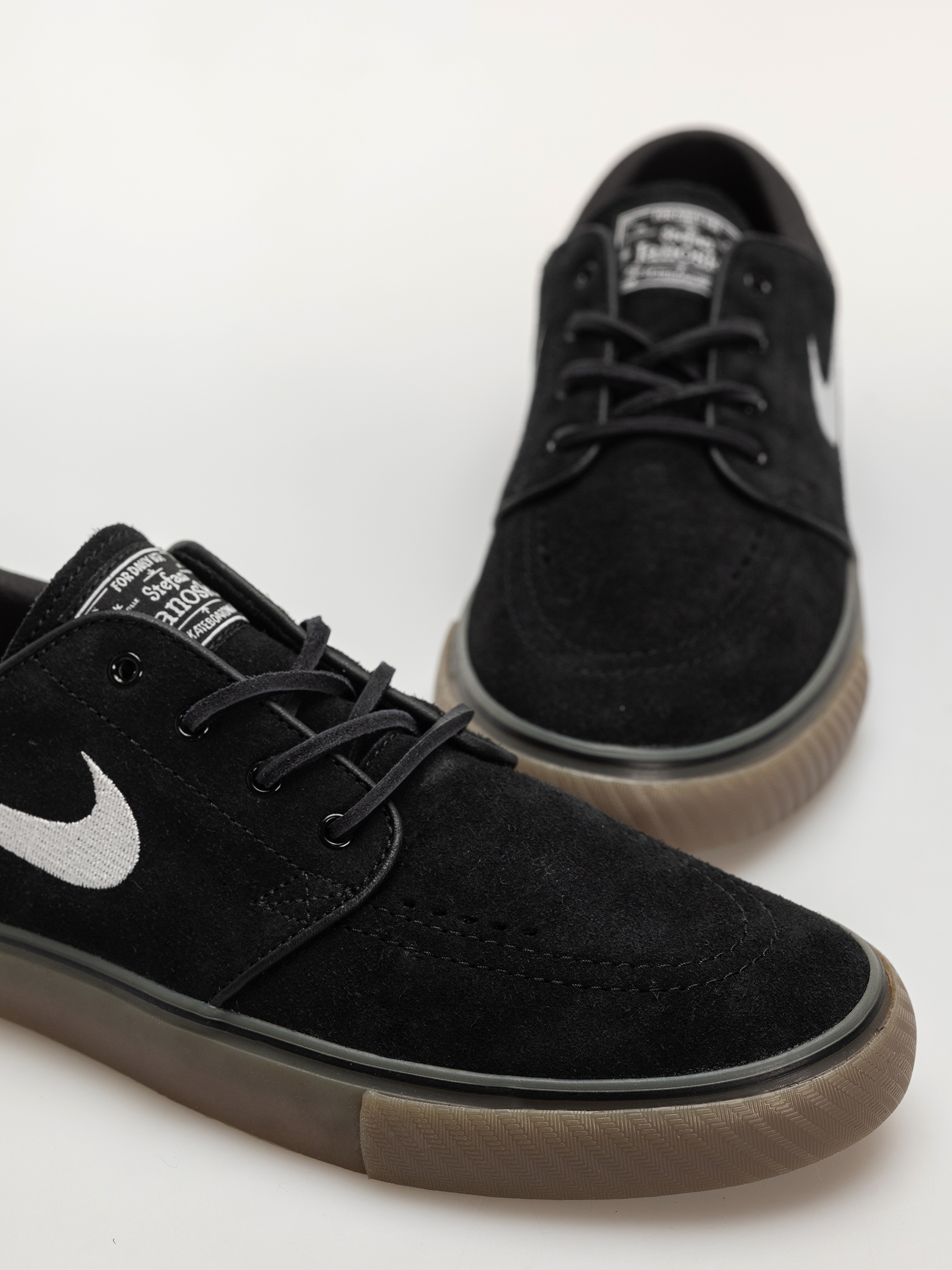 Buty Nike SB Zoom Janoski Og+ (black/white black gum light brown)