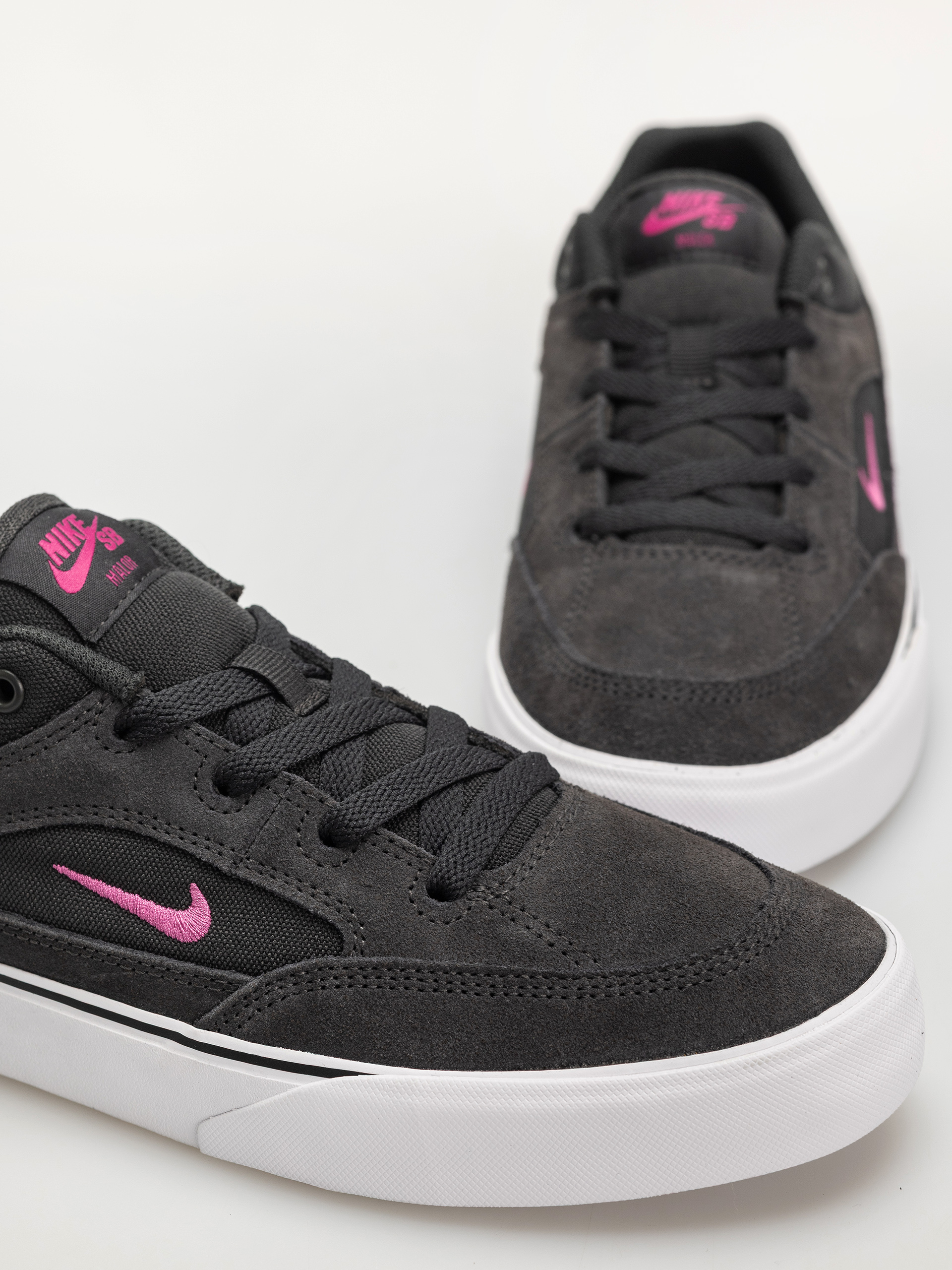 Buty Nike SB Malor (dk smoke grey/rave pink dk smoke grey)