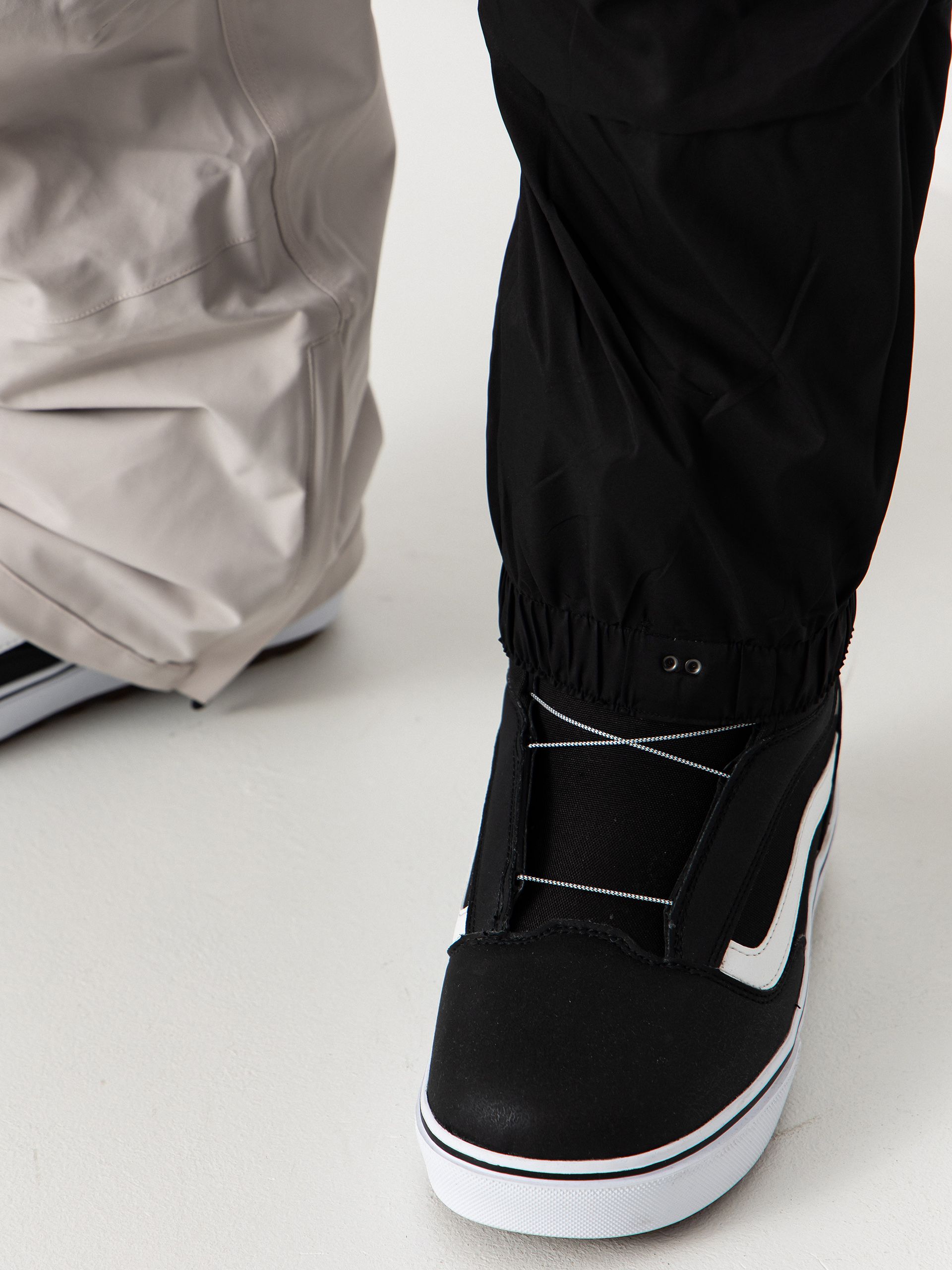 Męskie Spodnie snowboardowe ThirtyTwo Tm Recycled (cement)