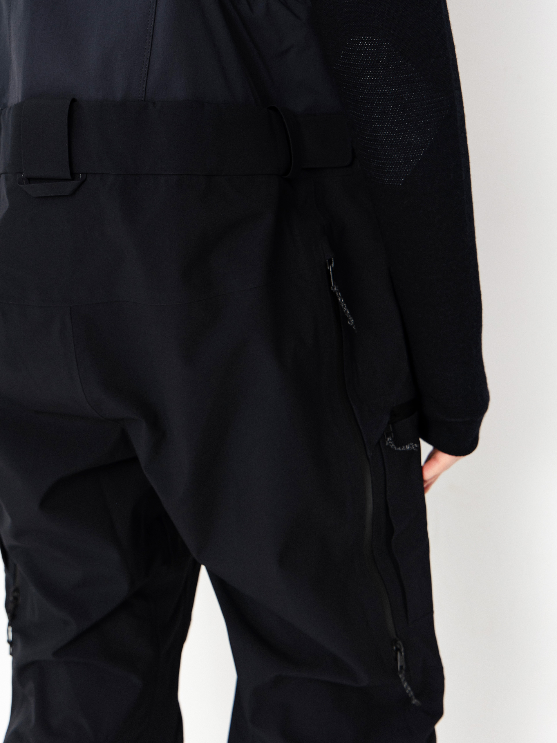 Męskie Spodnie snowboardowe Jones Snowboards Shralpinist Str Rec Bib (stealth black)