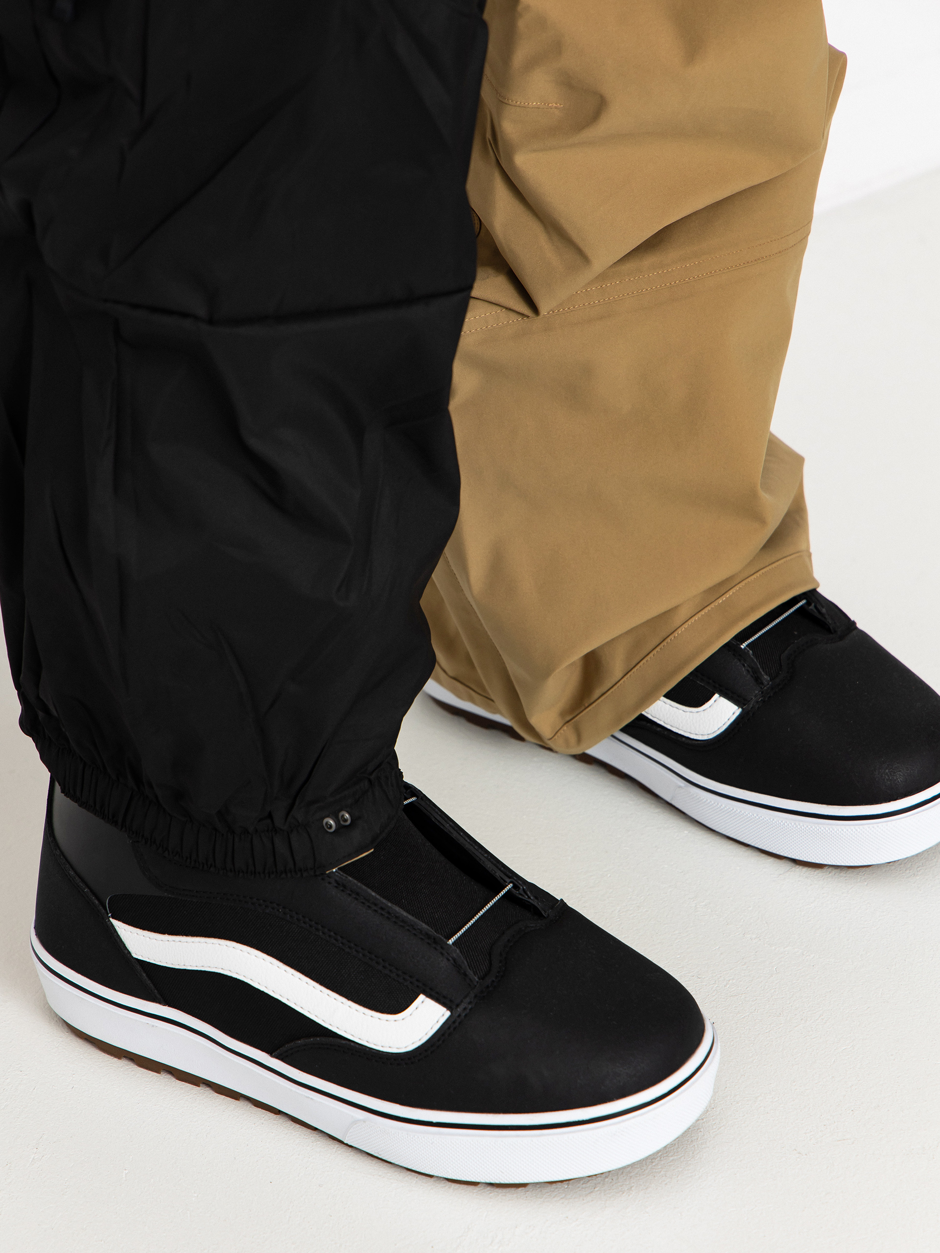 Męskie Spodnie snowboardowe ThirtyTwo Basement Bib (khaki)