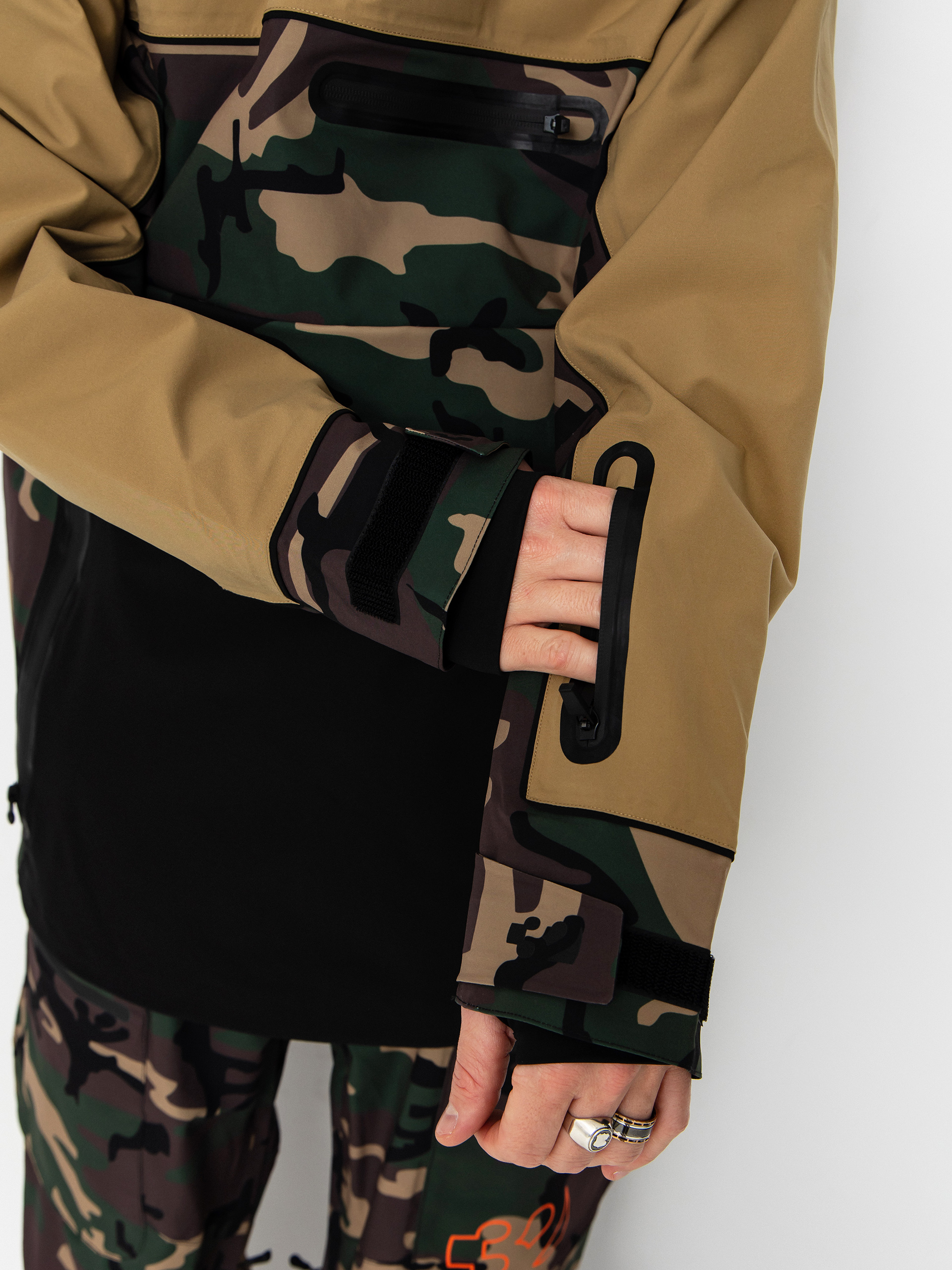 Męska Kurtka snowboardowa ThirtyTwo Light Anorak (camo)