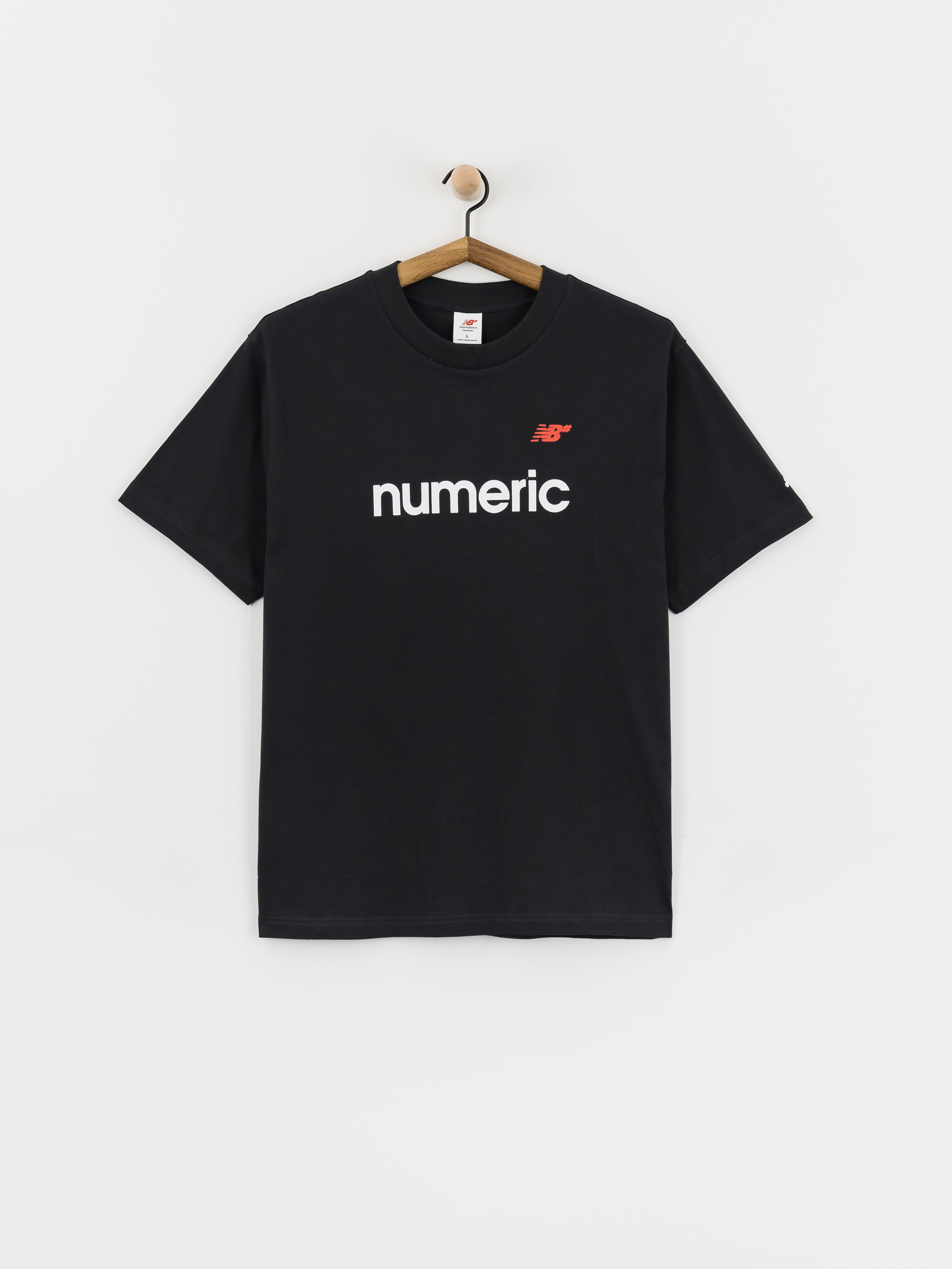 T-shirt New Balance Numeric Linear Logo