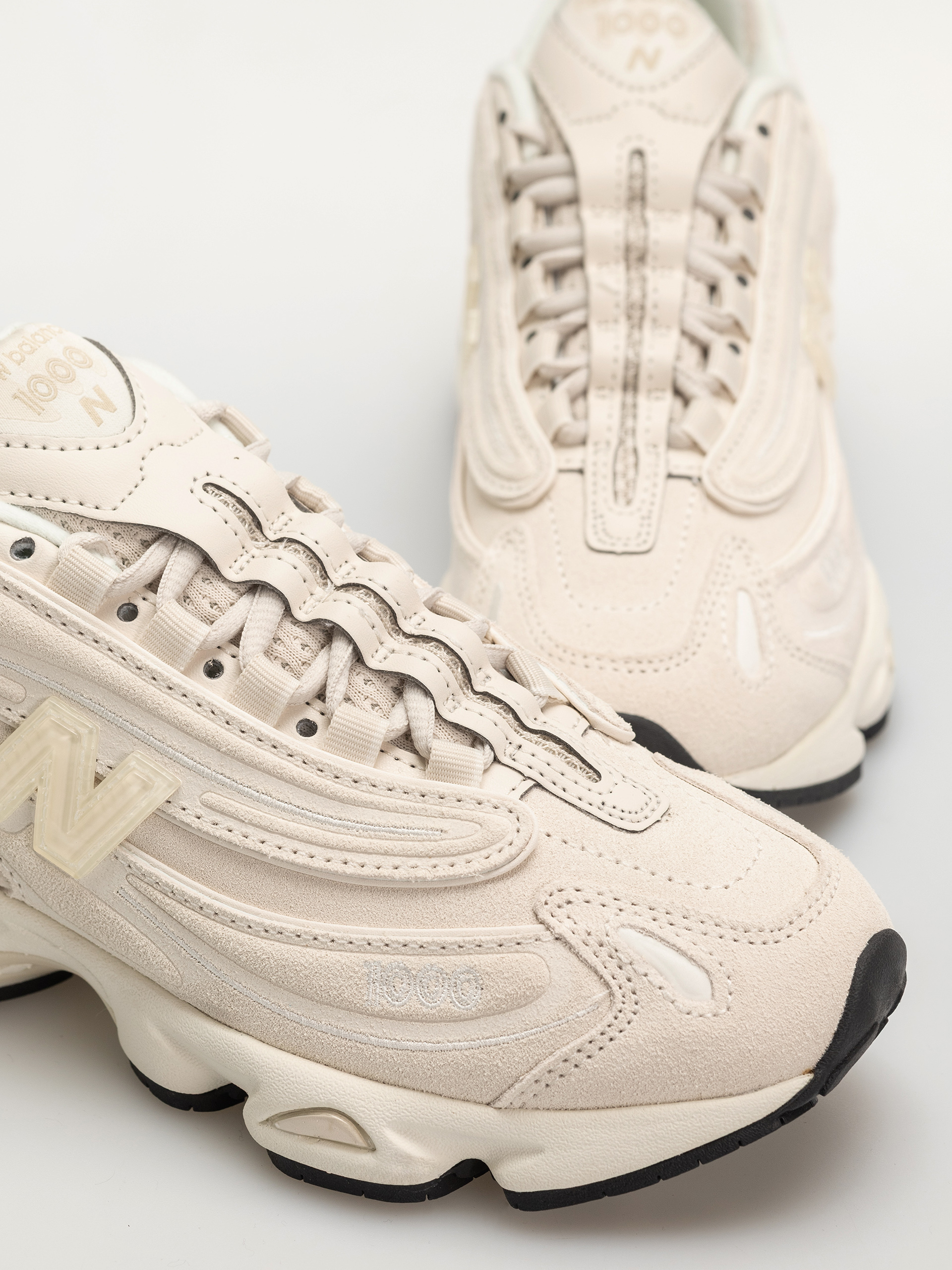 Buty New Balance 1000 (linen/linen)