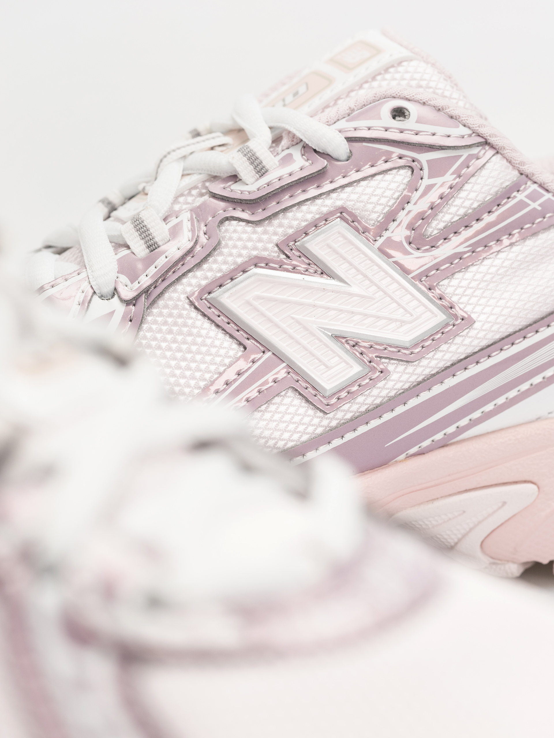 Buty New Balance 740 JR (pink salt/stone pink)
