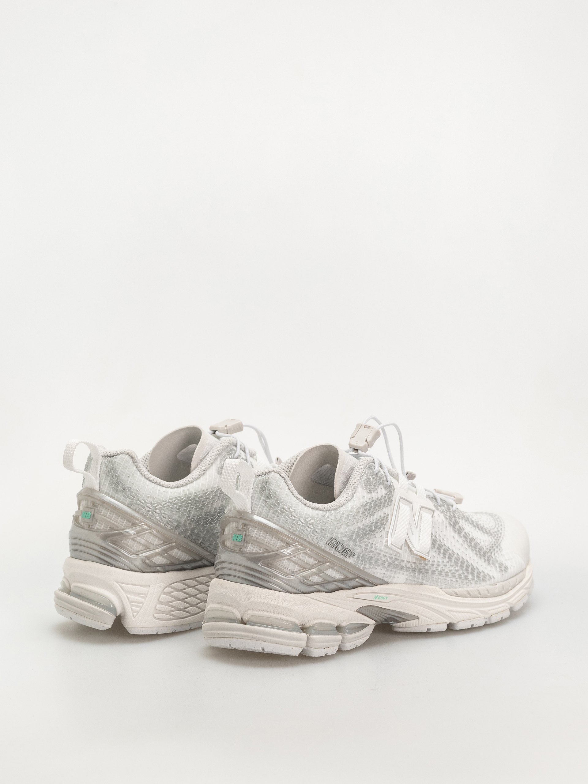 Buty New Balance 1906 (103 white/silver metallic/deep end)