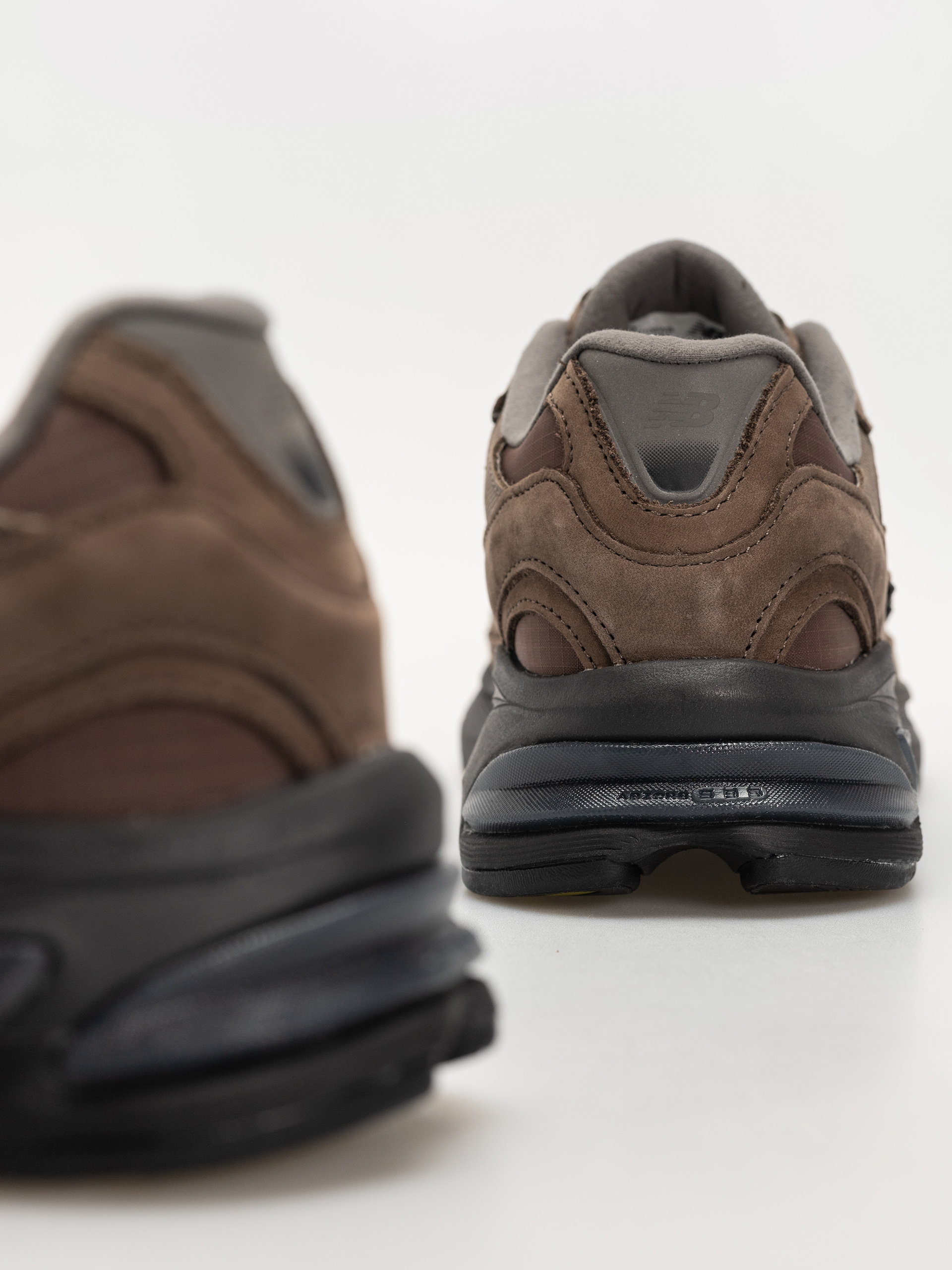 Buty New Balance 2010 (cortado/thunder brown/faded black)