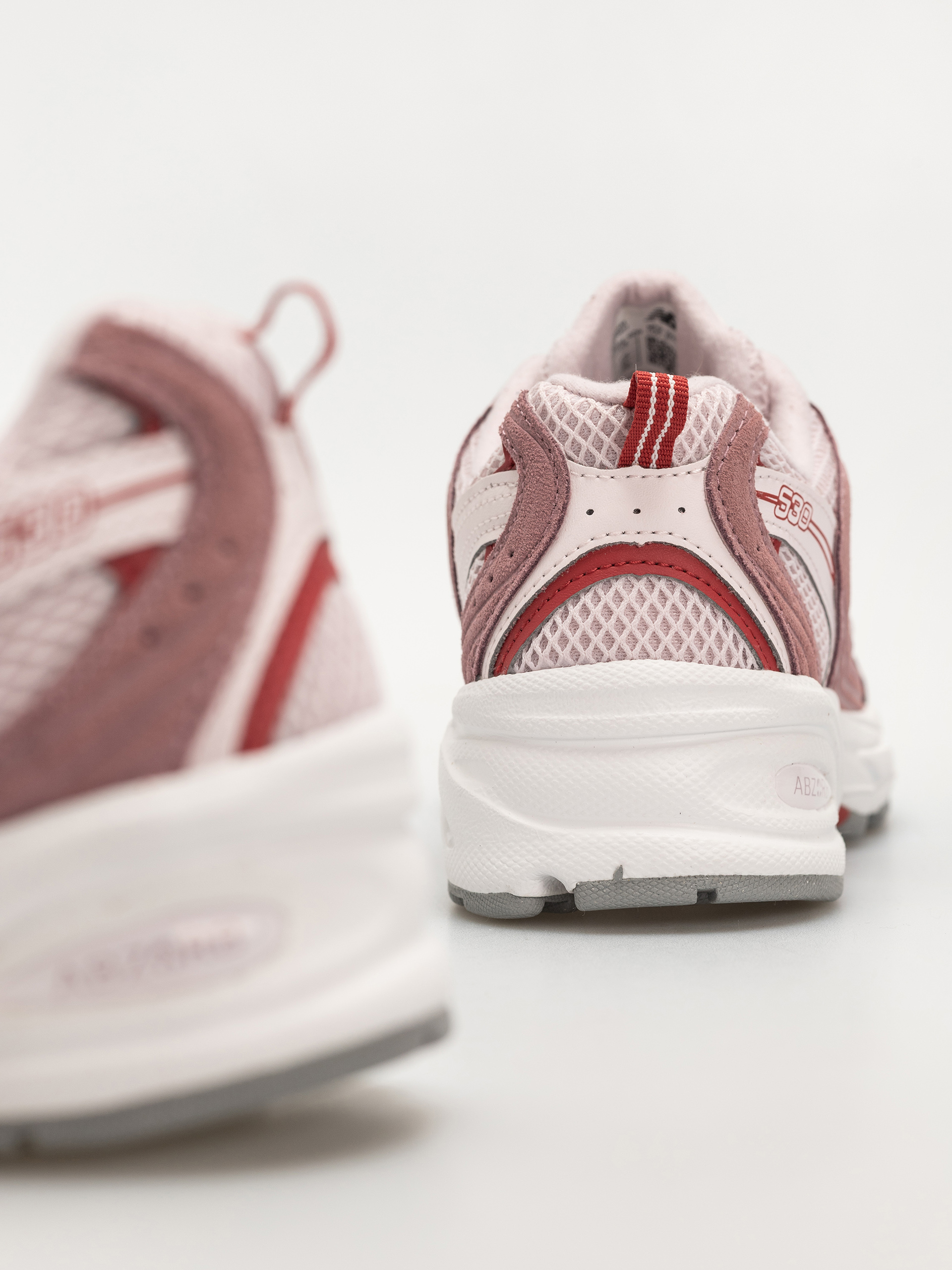Buty New Balance 530 (rosewood/pink salt/shadow red)