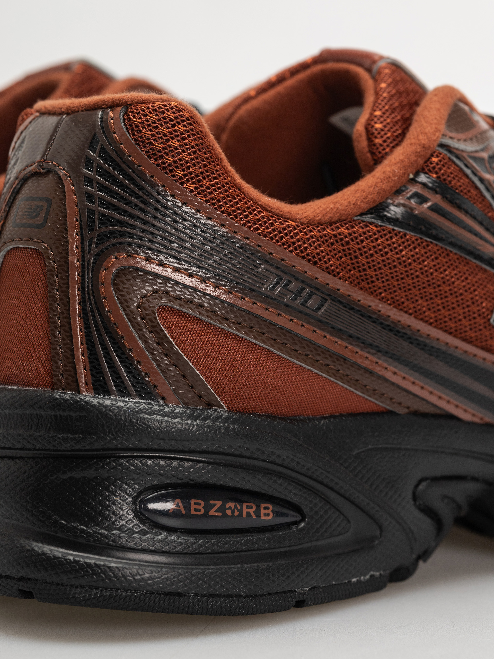 Buty New Balance 740 (relic brown/pumpernickel)