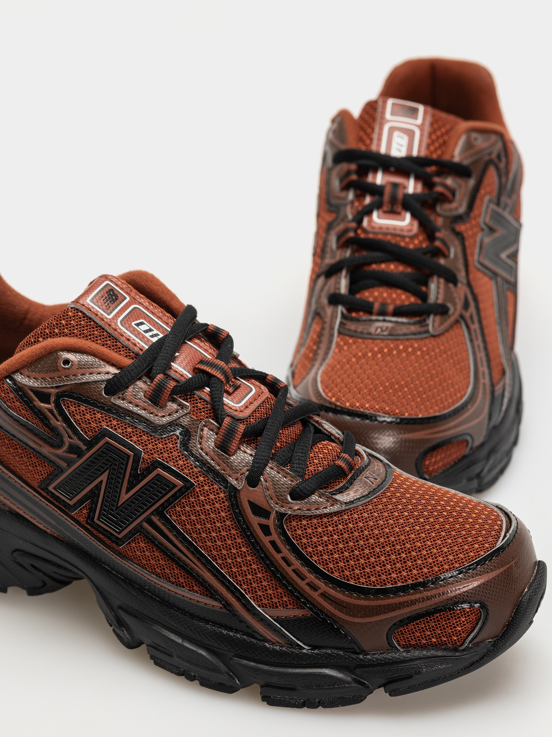 Buty New Balance 740 (relic brown/pumpernickel)