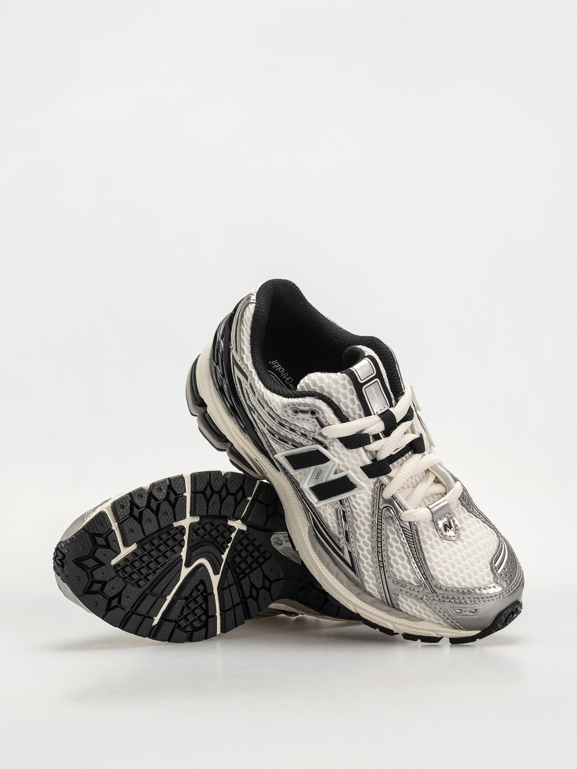 Buty New Balance 1906 (silver metallic/black/sea salt er)