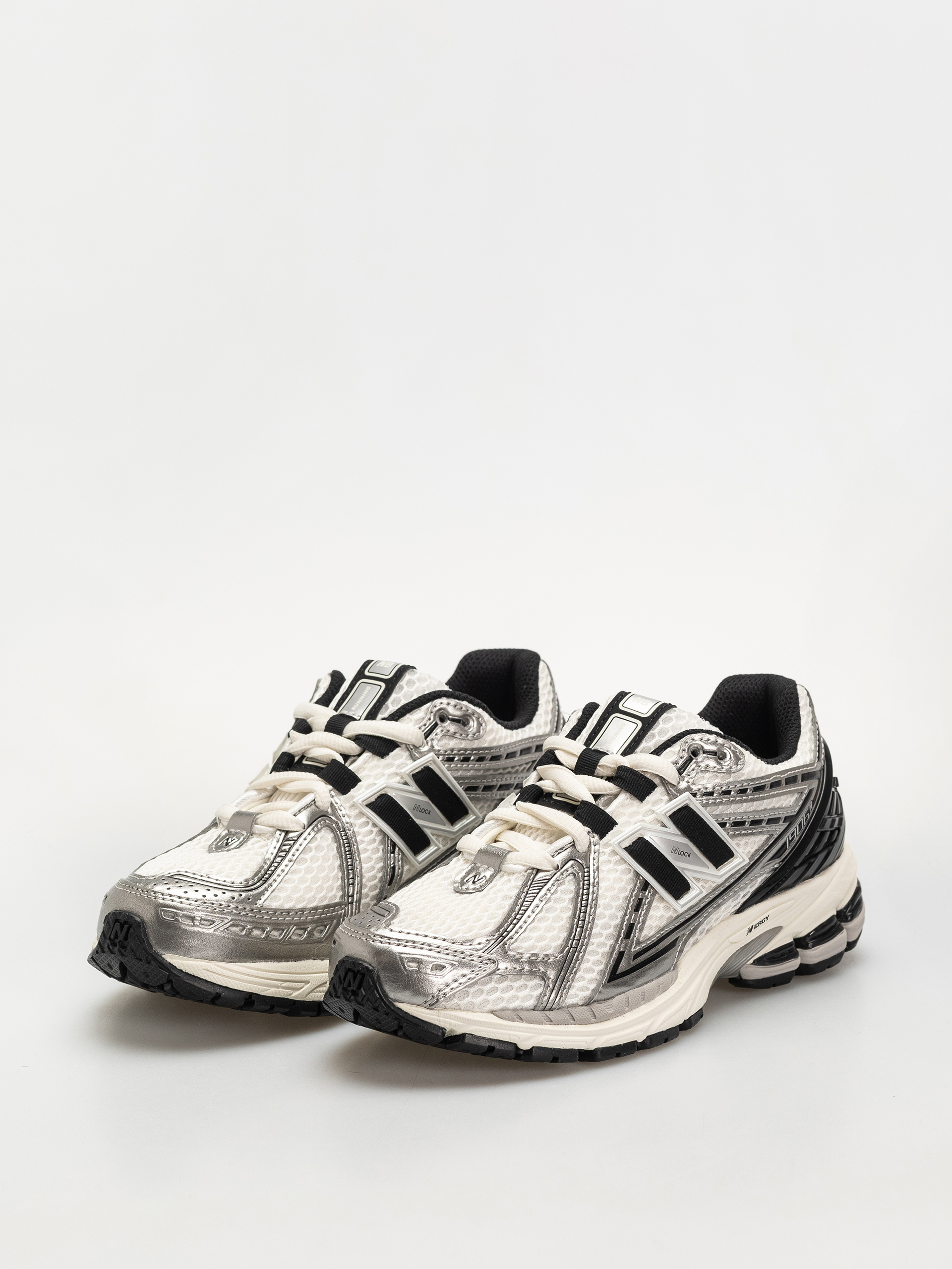 Buty New Balance 1906 (silver metallic/black/sea salt er)