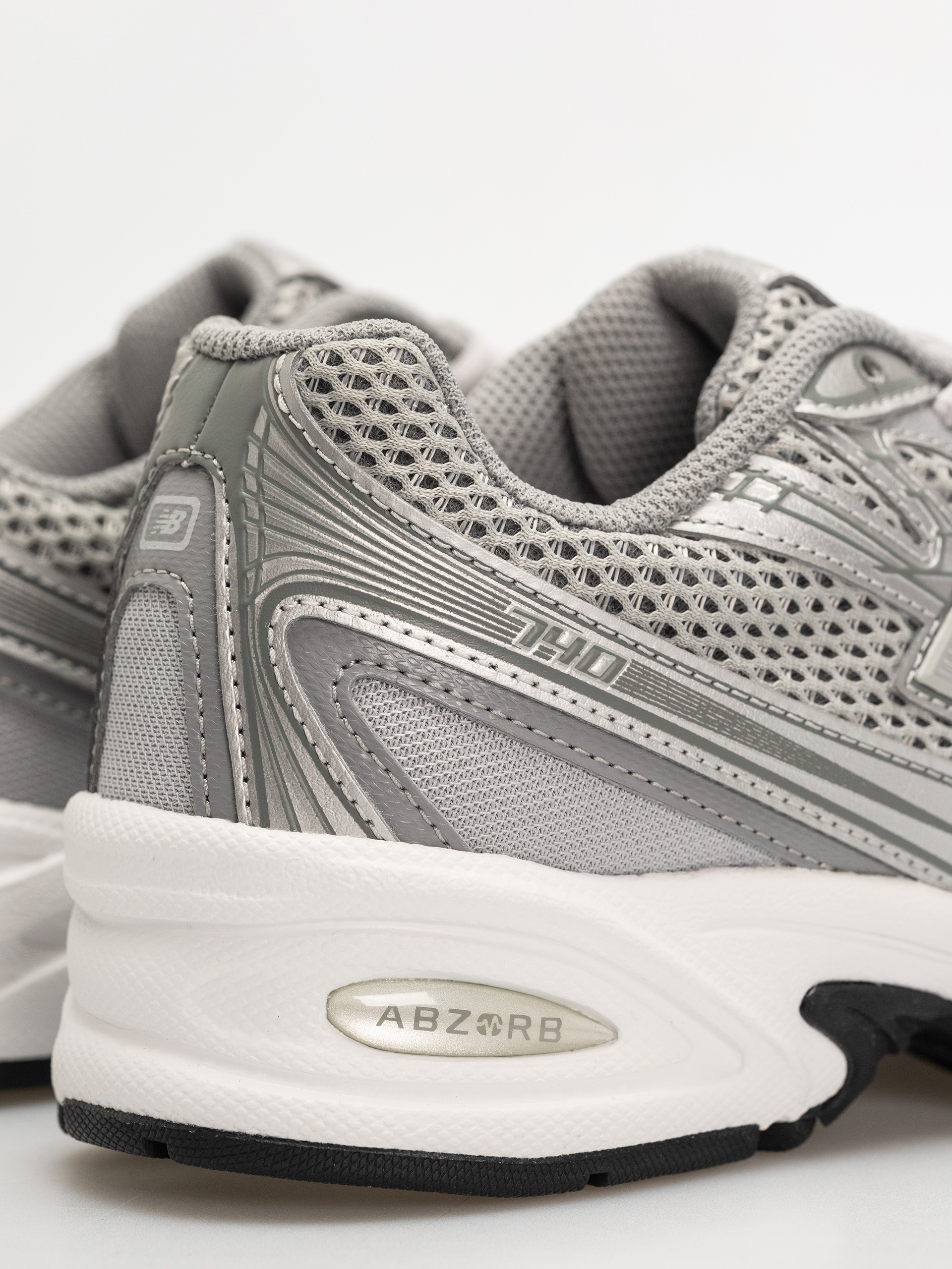 Buty New Balance 740 (castlerock/slate gray/silver metallic sg2)