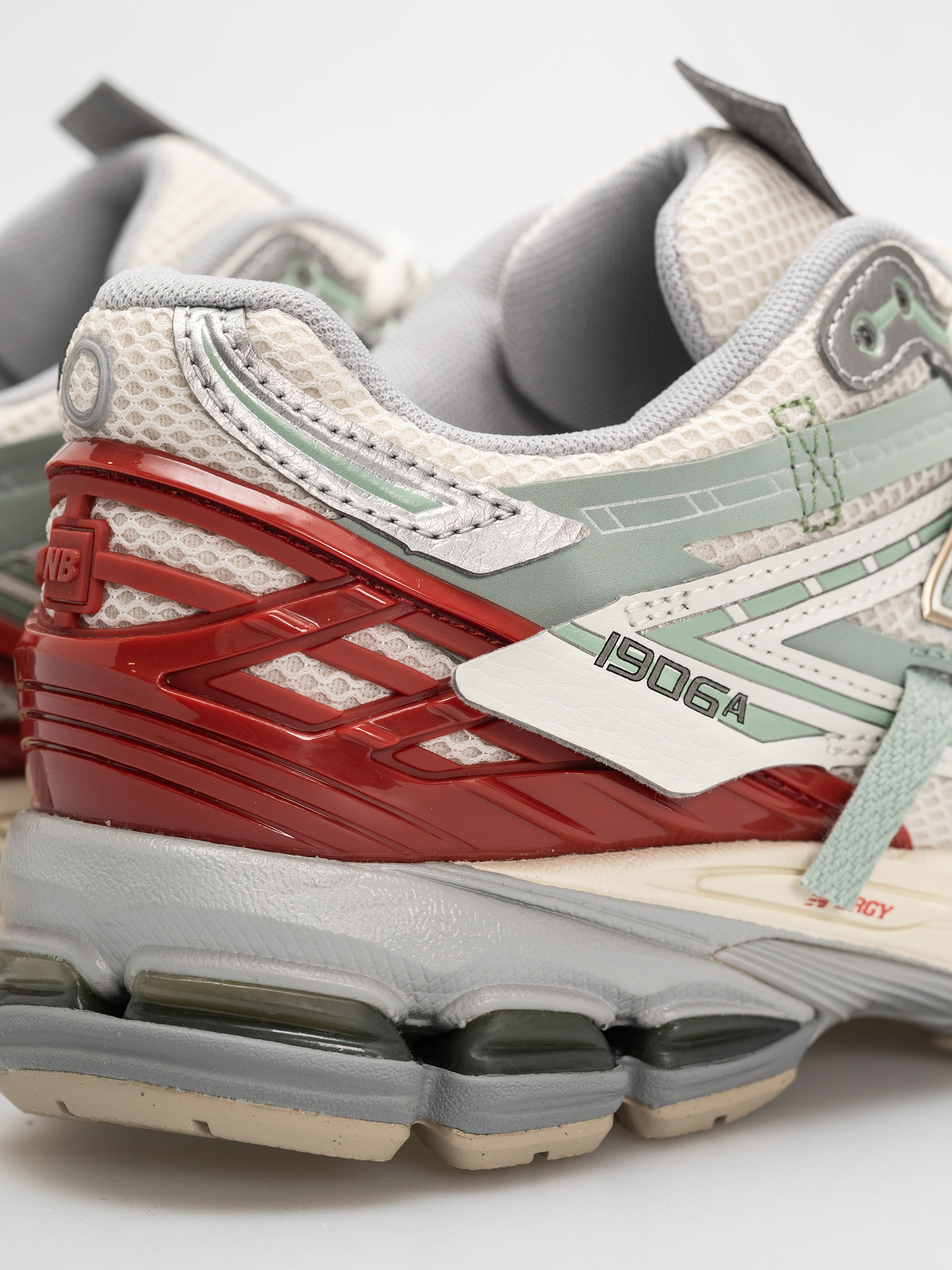 Buty New Balance 1906 (sea salt/lone star grey)