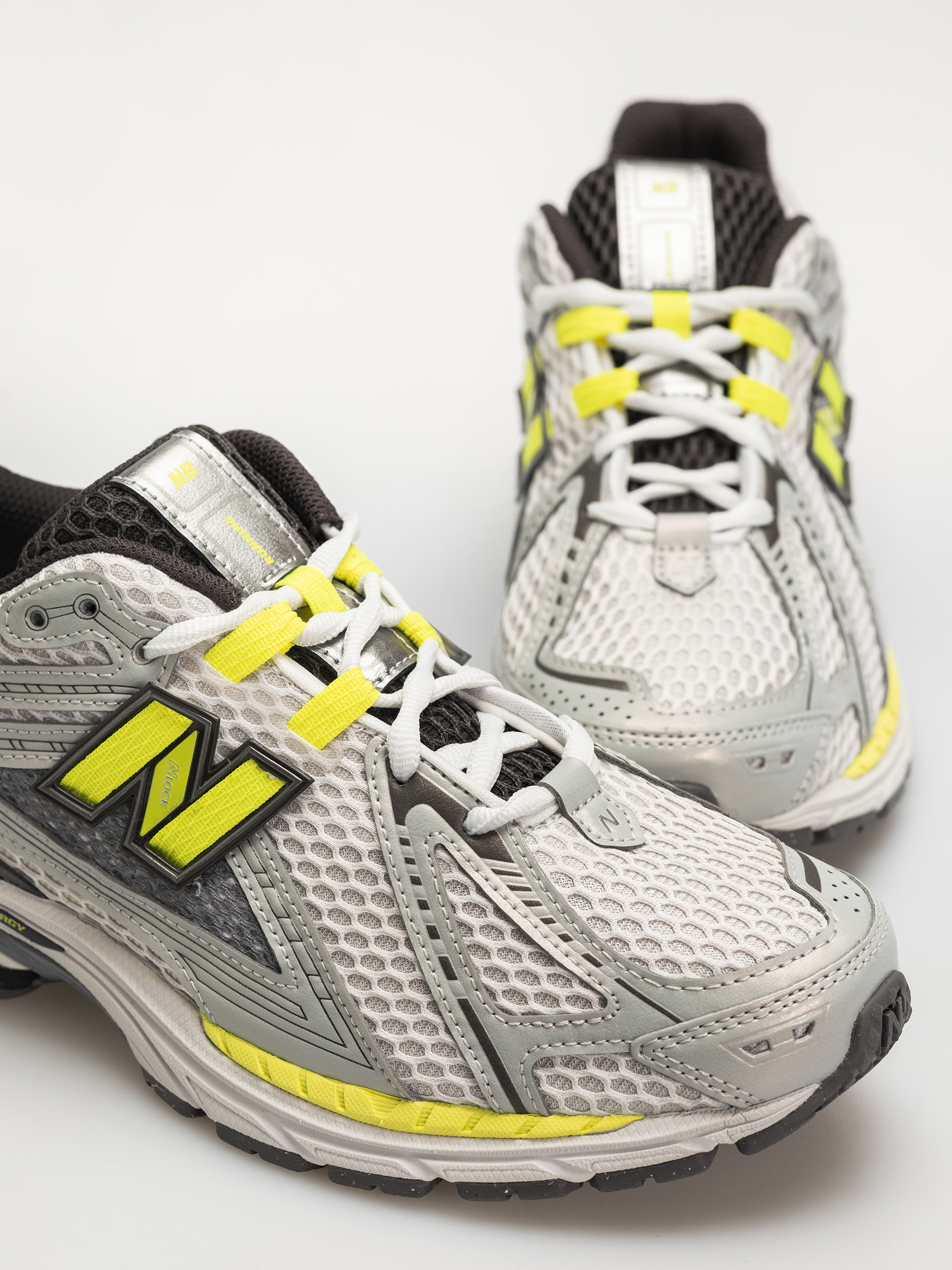 Buty New Balance 1906 (light silver metallic/alkaline green)