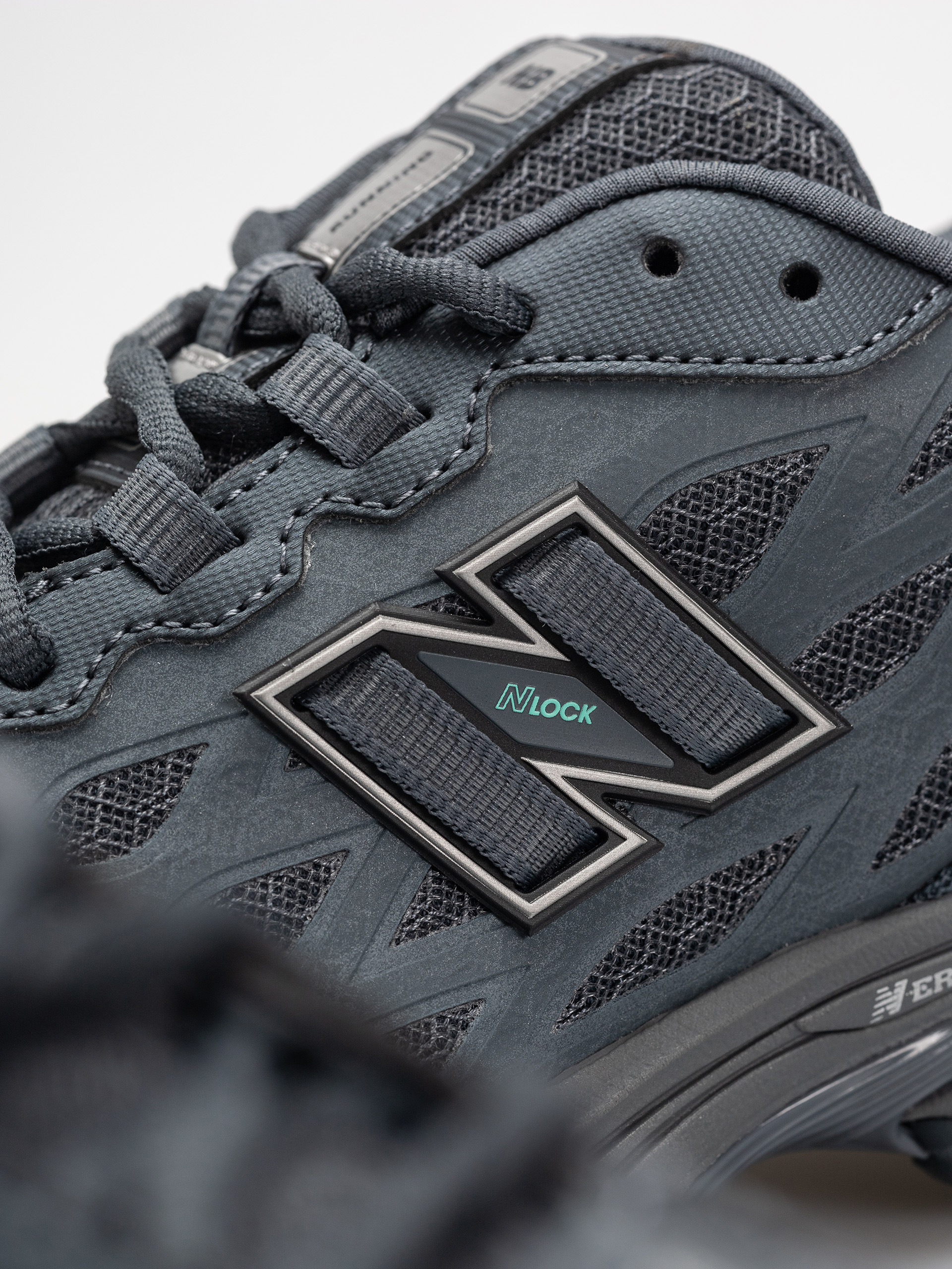 Buty New Balance 1906 (graphite/deep end)