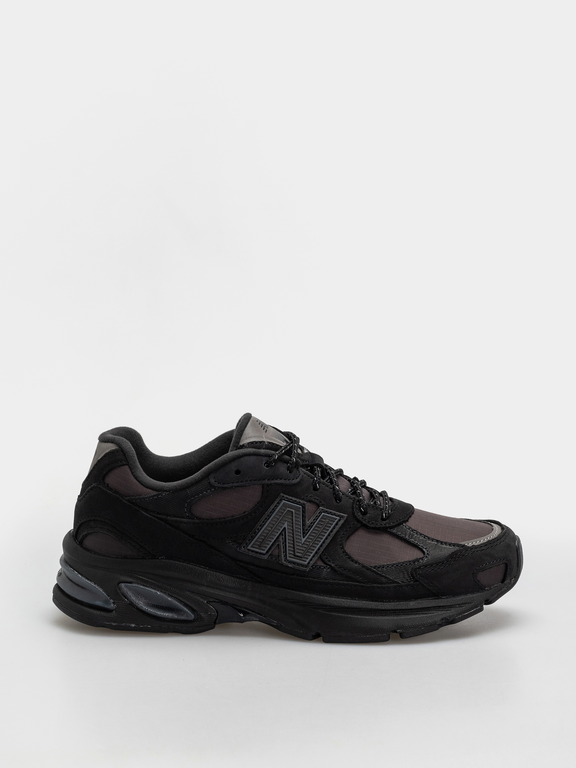 Buty New Balance 2010 (black/faded black/phantom)