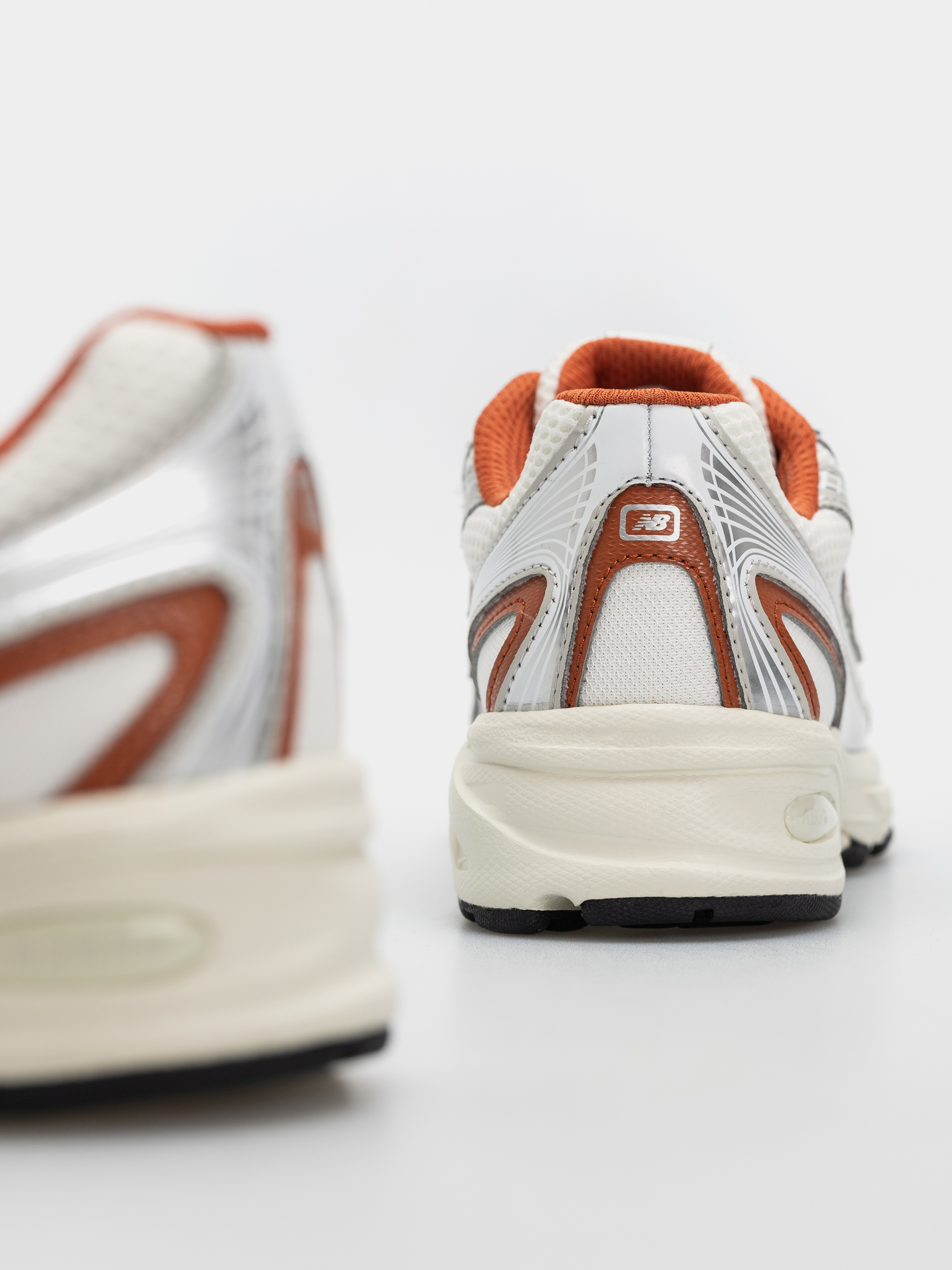 Buty New Balance 740 (angora/cinnamon)