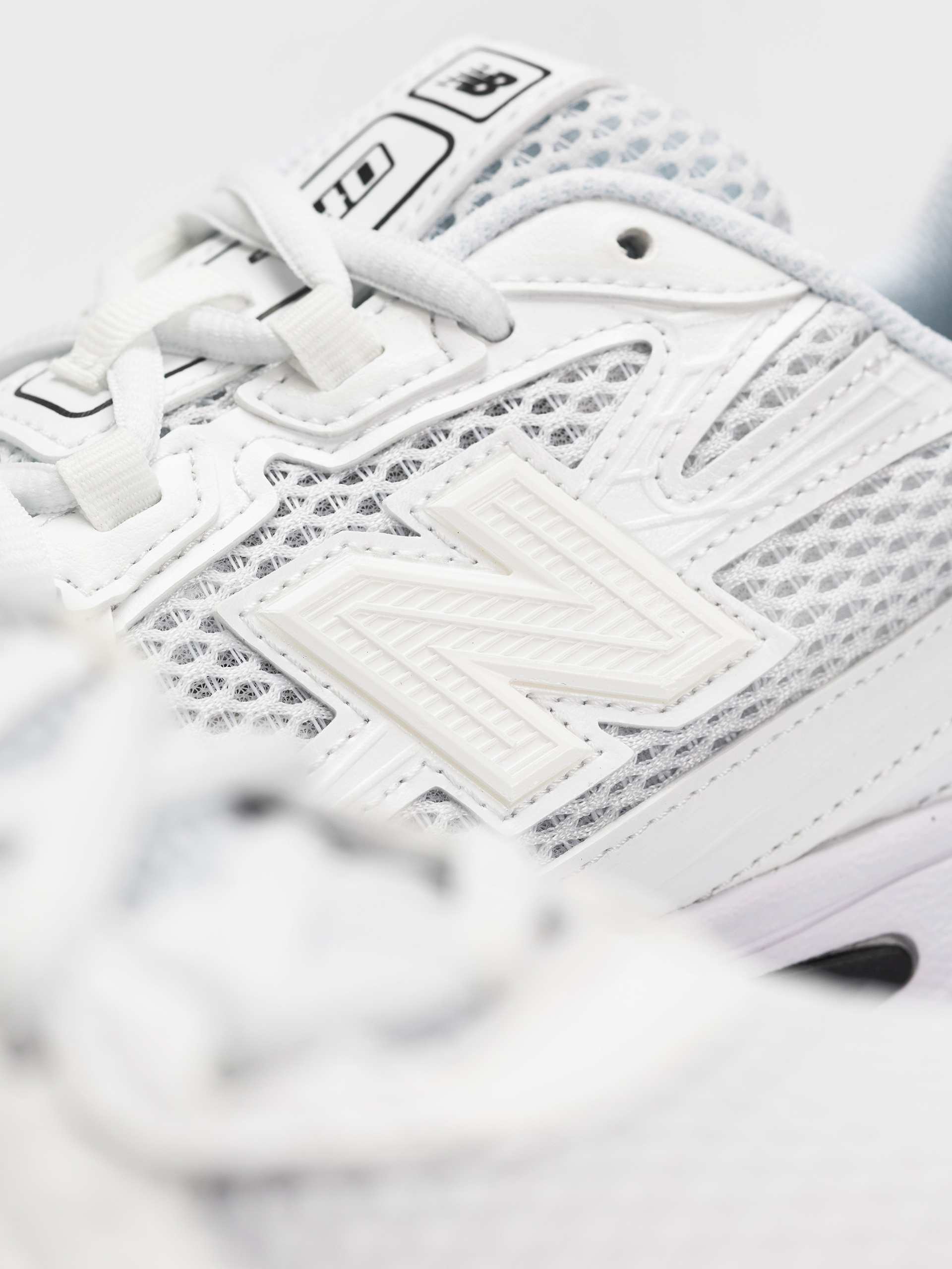 Buty New Balance 740 (white/black ww2)