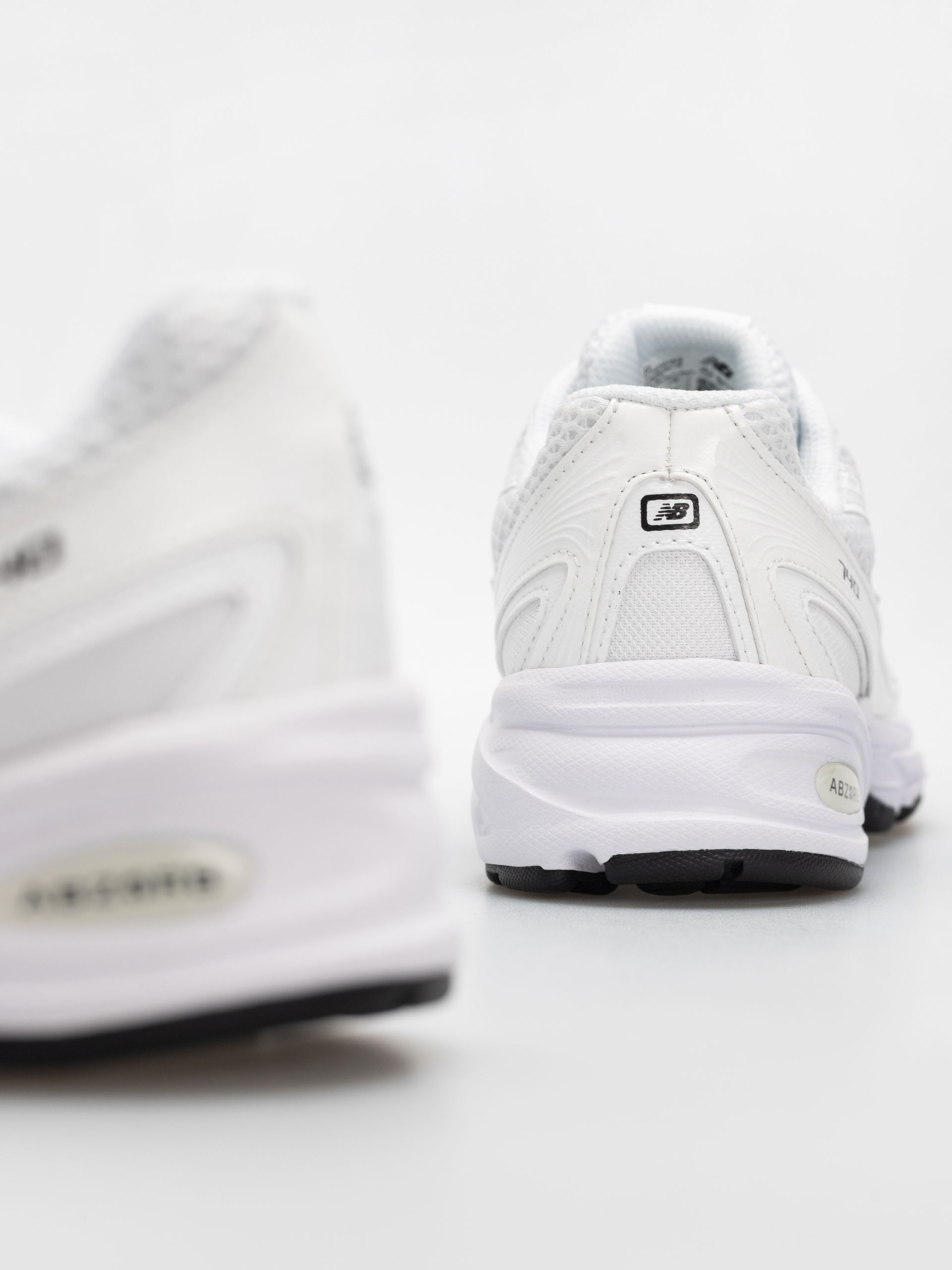 Buty New Balance 740 (white/black ww2)