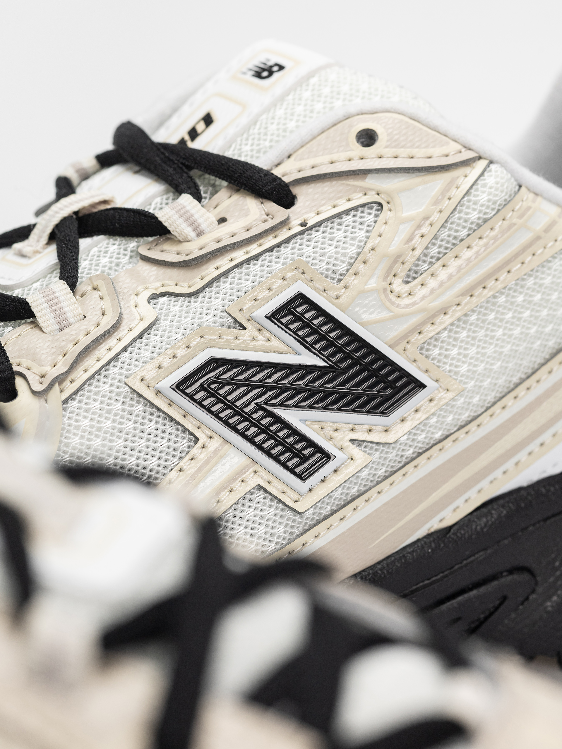 Buty New Balance 740 (timberwolf/103 white)