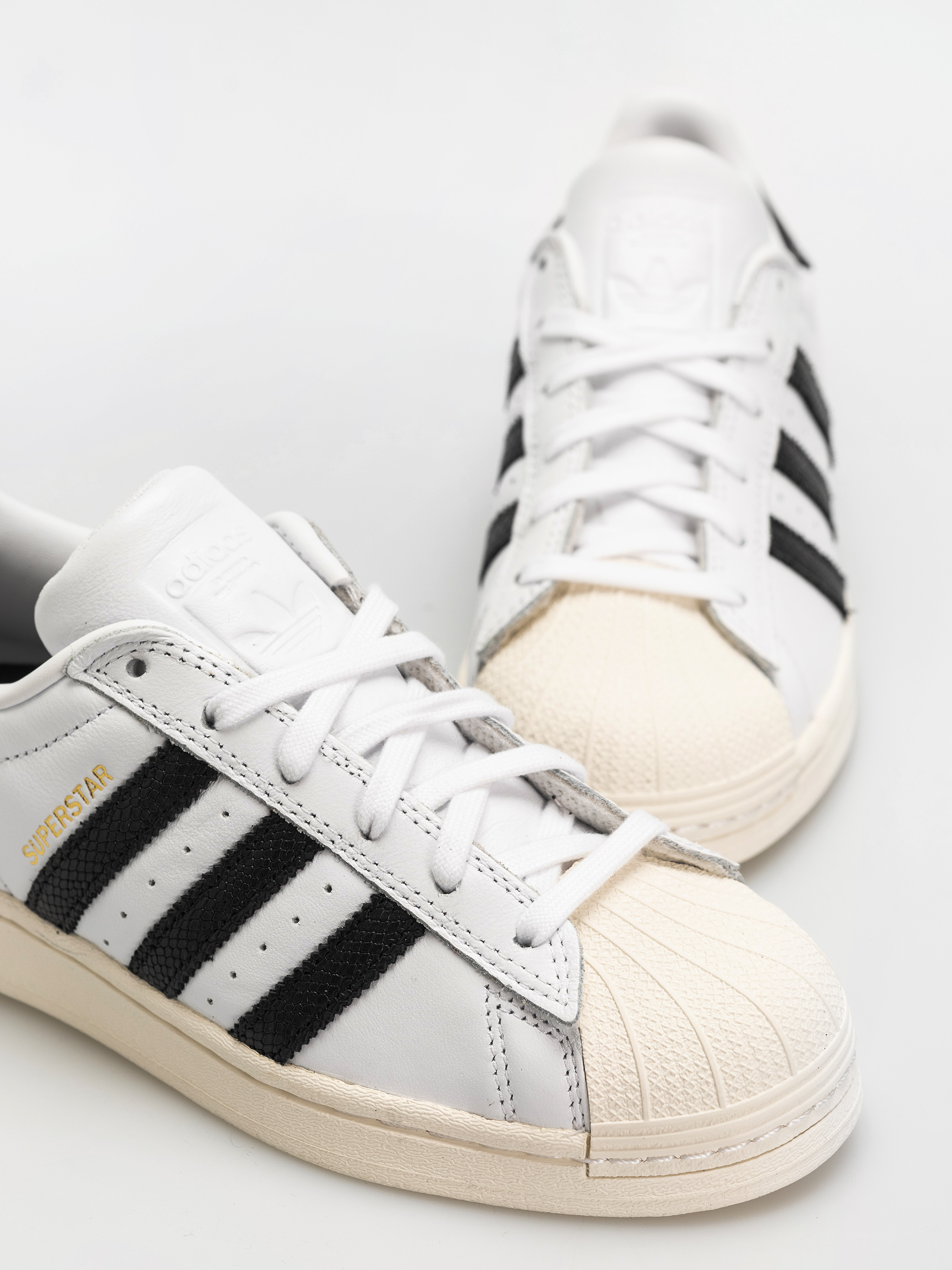 Buty adidas Superstar Adv (ftwwht/cblack/goldmt)