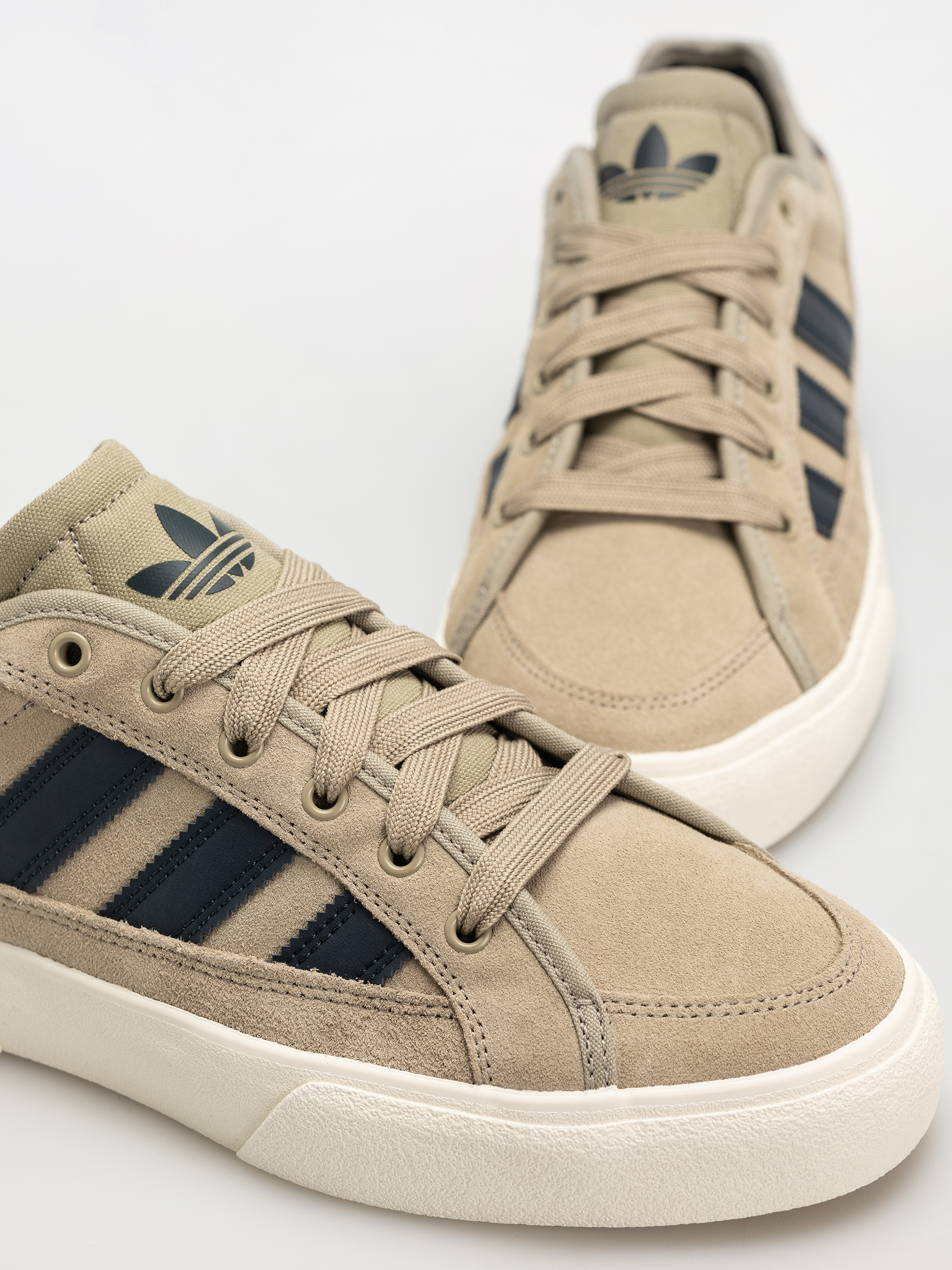 Buty adidas Court Tns Premiere (aurink/cwhite)