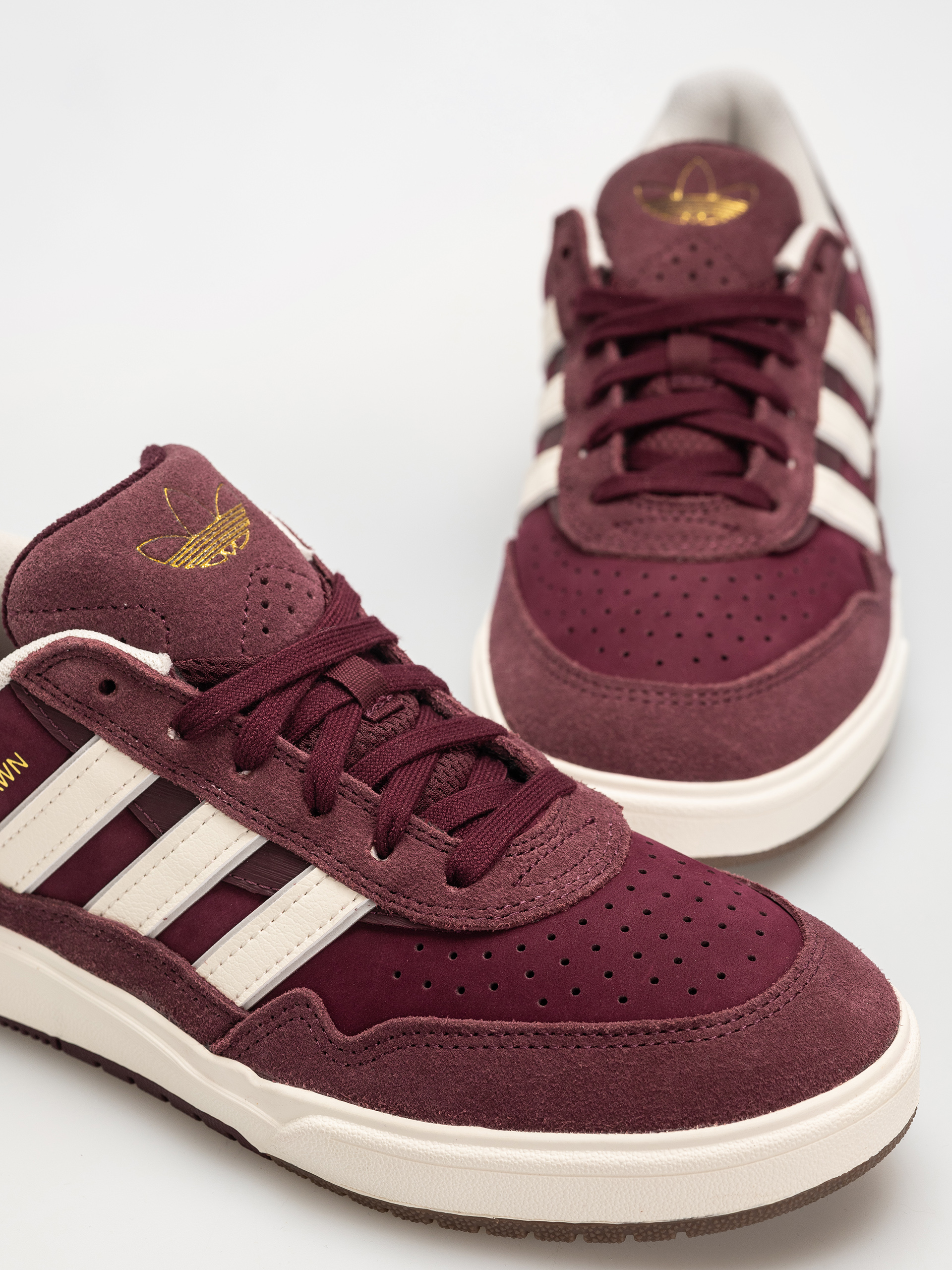 Buty adidas Tyshawn II (maroon/cwhite/goldmt)