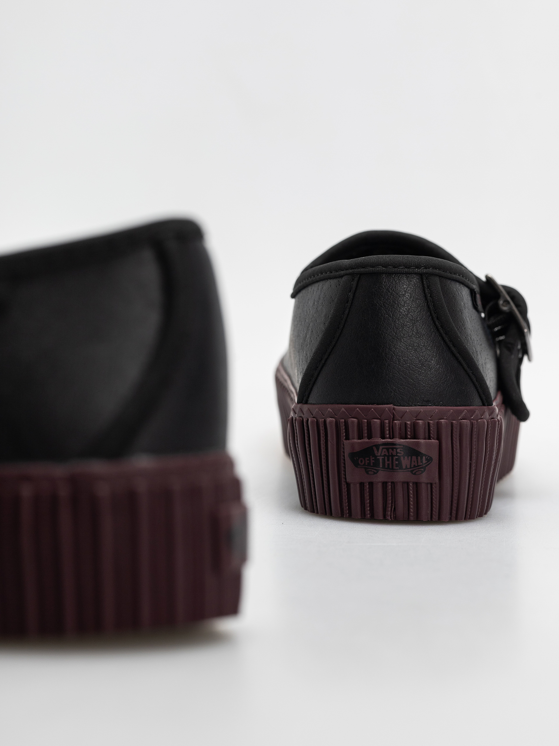 Buty Vans Mary Jane Creeper (black/port)