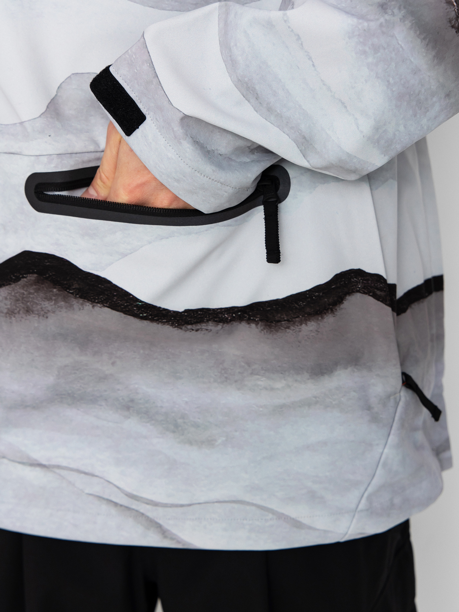 Męska Bluza aktywna 686 Waterproof HD (smoke mountain print)