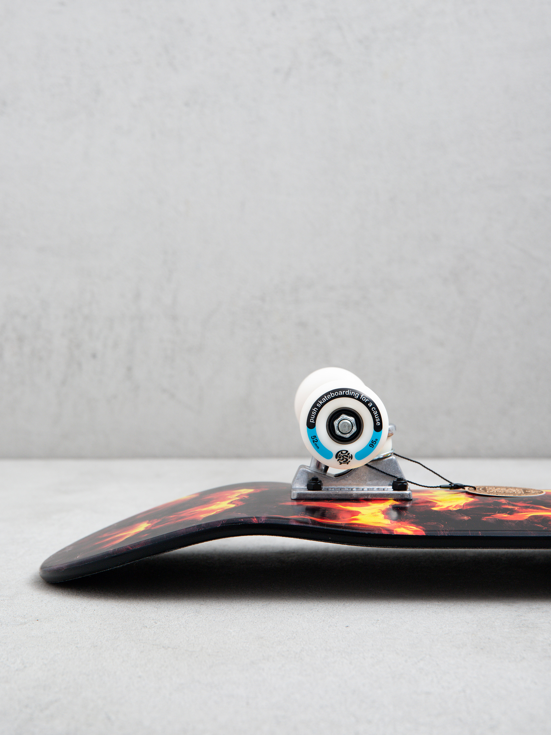 Deskorolka Push Lava (yellow)