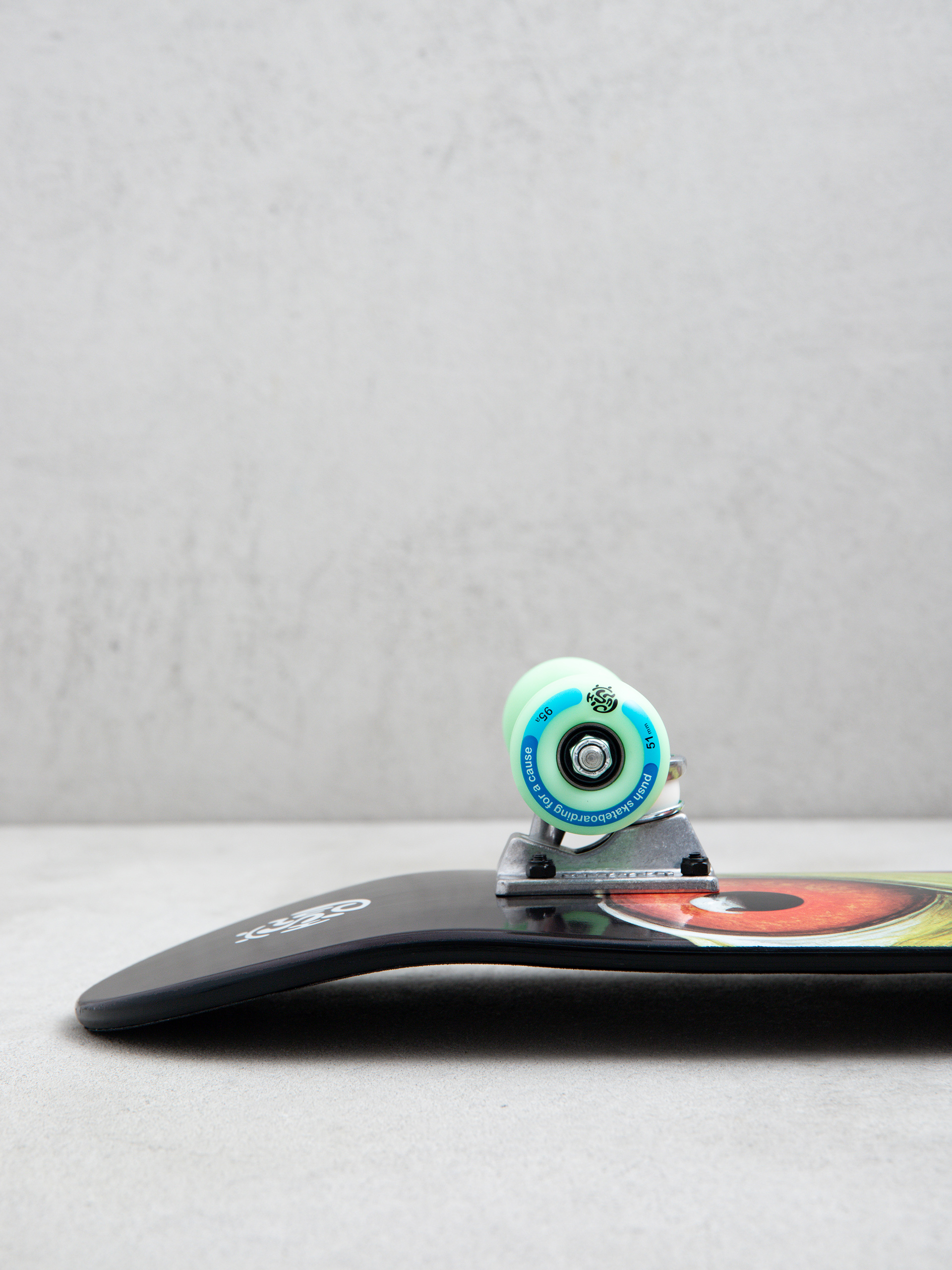 Deskorolka Push Gecko Eyes (green)