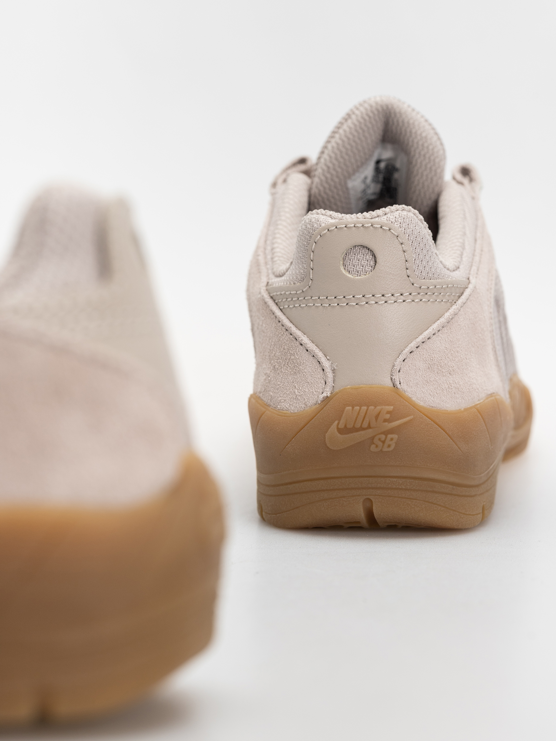 Buty Nike SB Vertebrae (cream ii/burgundy crush phantom)