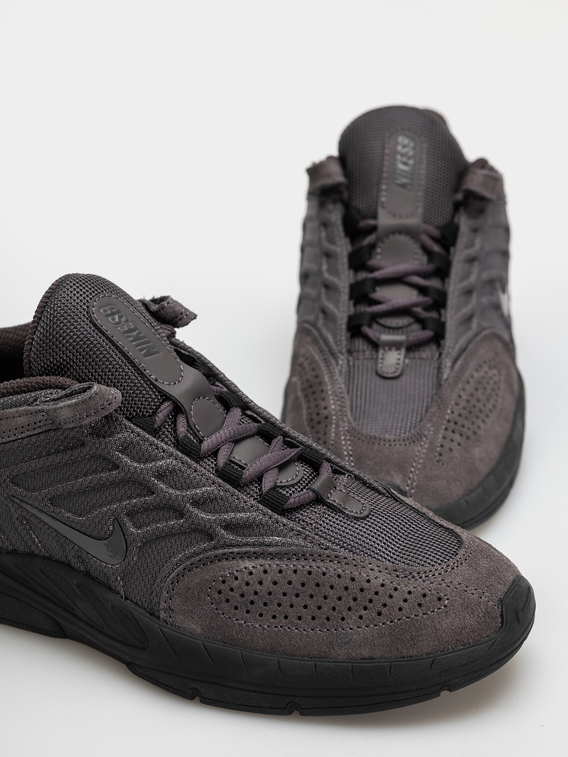 Buty Nike SB Vertebrae (thunder grey/thunder grey off noir)