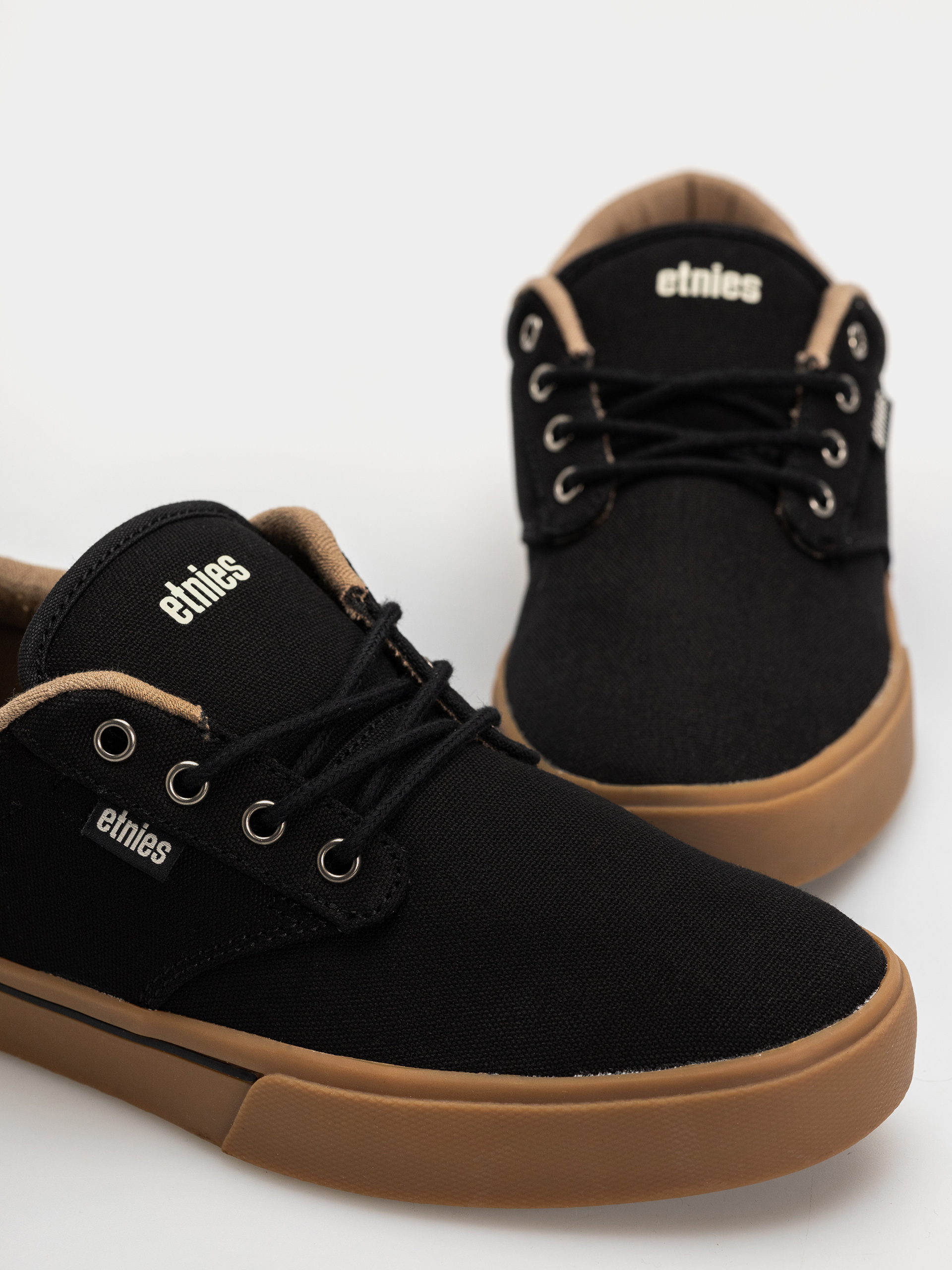 Buty Etnies Jameson 2 Eco (black/silver/gum)