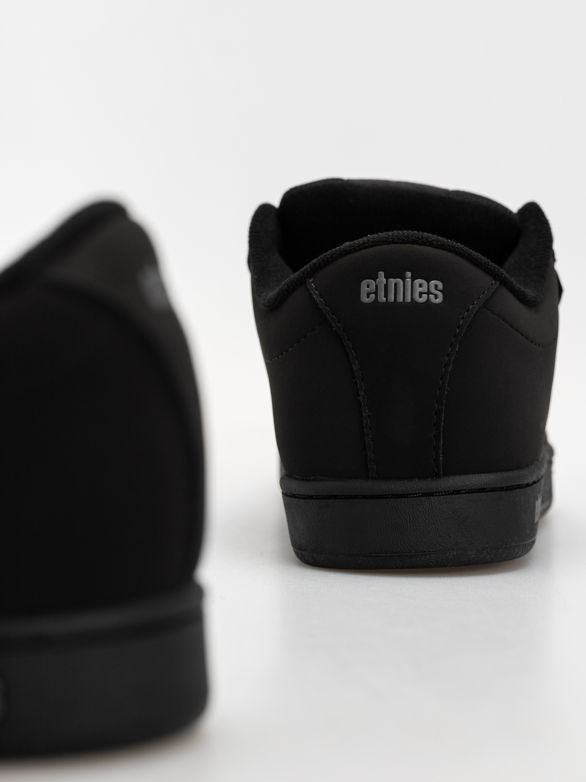 Buty Etnies Kingpin (black dirty wash)