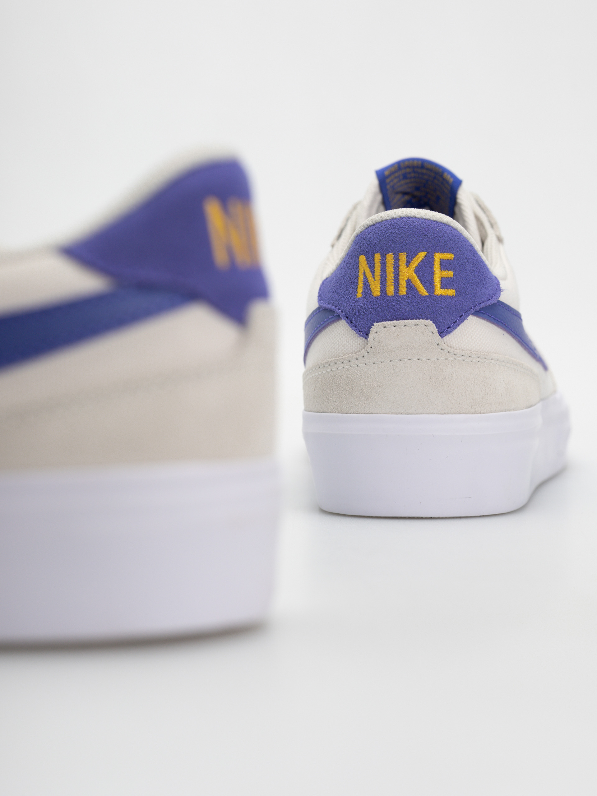 Buty Nike SB Zoom Pogo Plus (phantom/persian violet light bone)