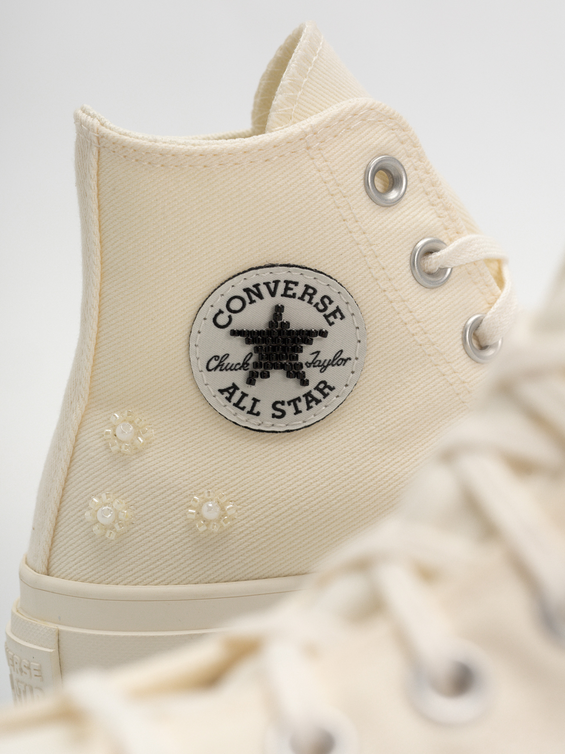 Trampki Converse Chuck Taylor All Star Lift Hi Wmn (egret/egret/black)