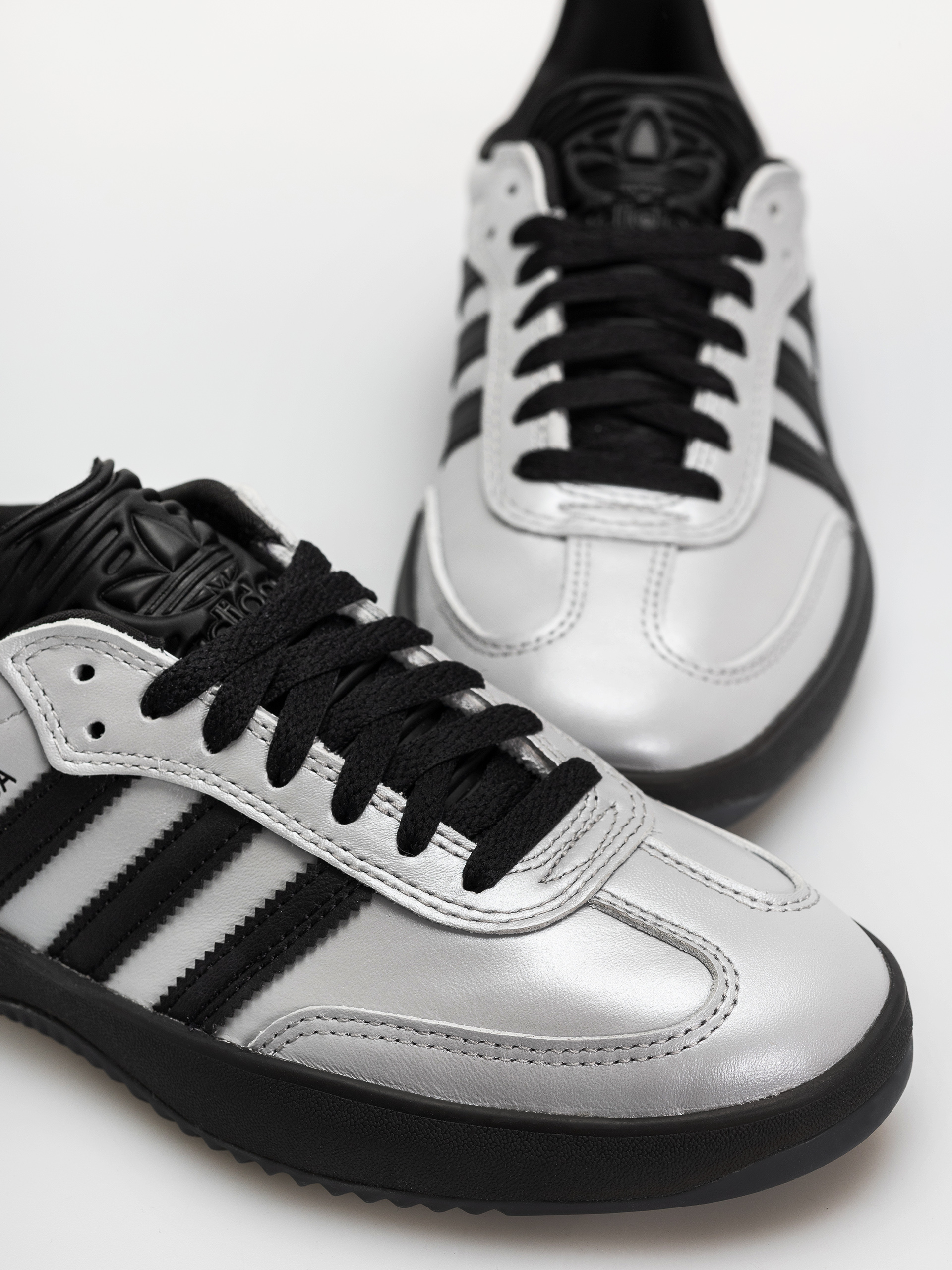 Buty adidas Puig Samba (silvmt/cblack/cblack)