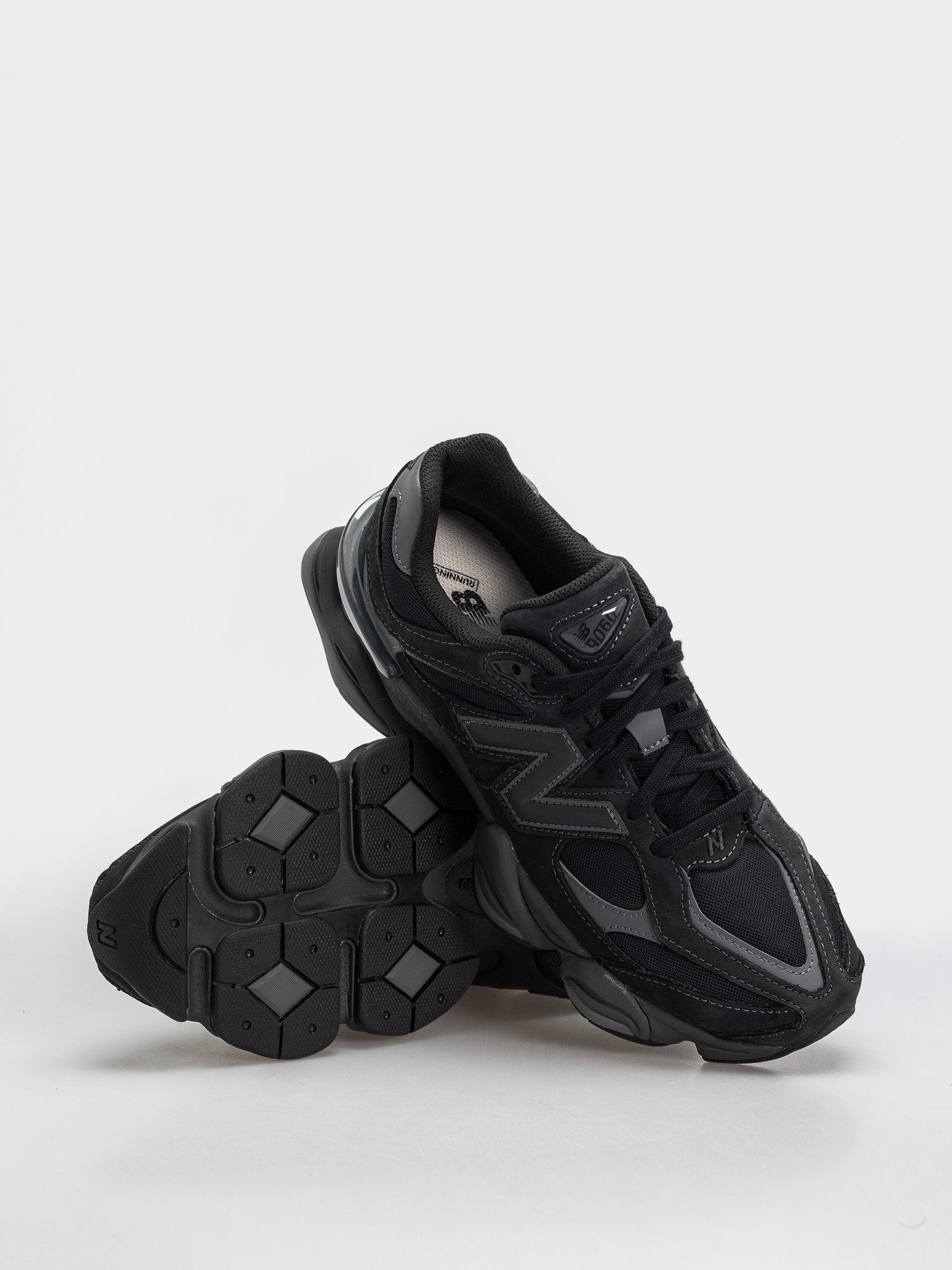 Buty New Balance 9060 (black/castlerock)