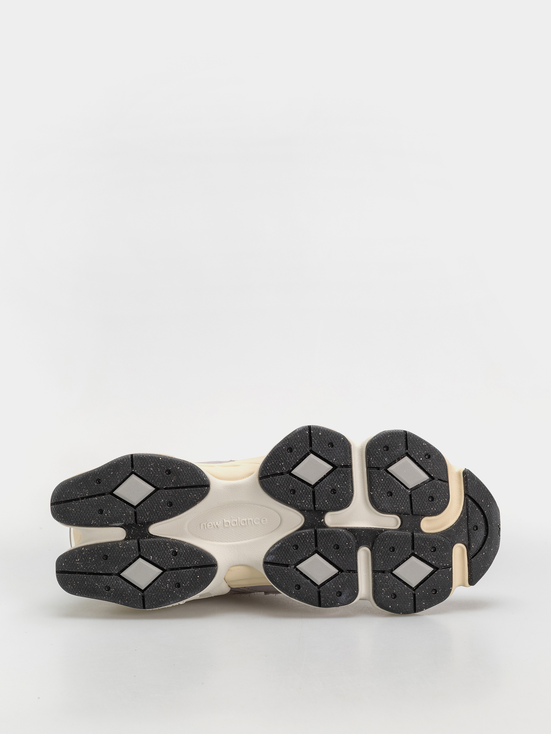 Buty New Balance 9060 (truffle salt/timberwolf)