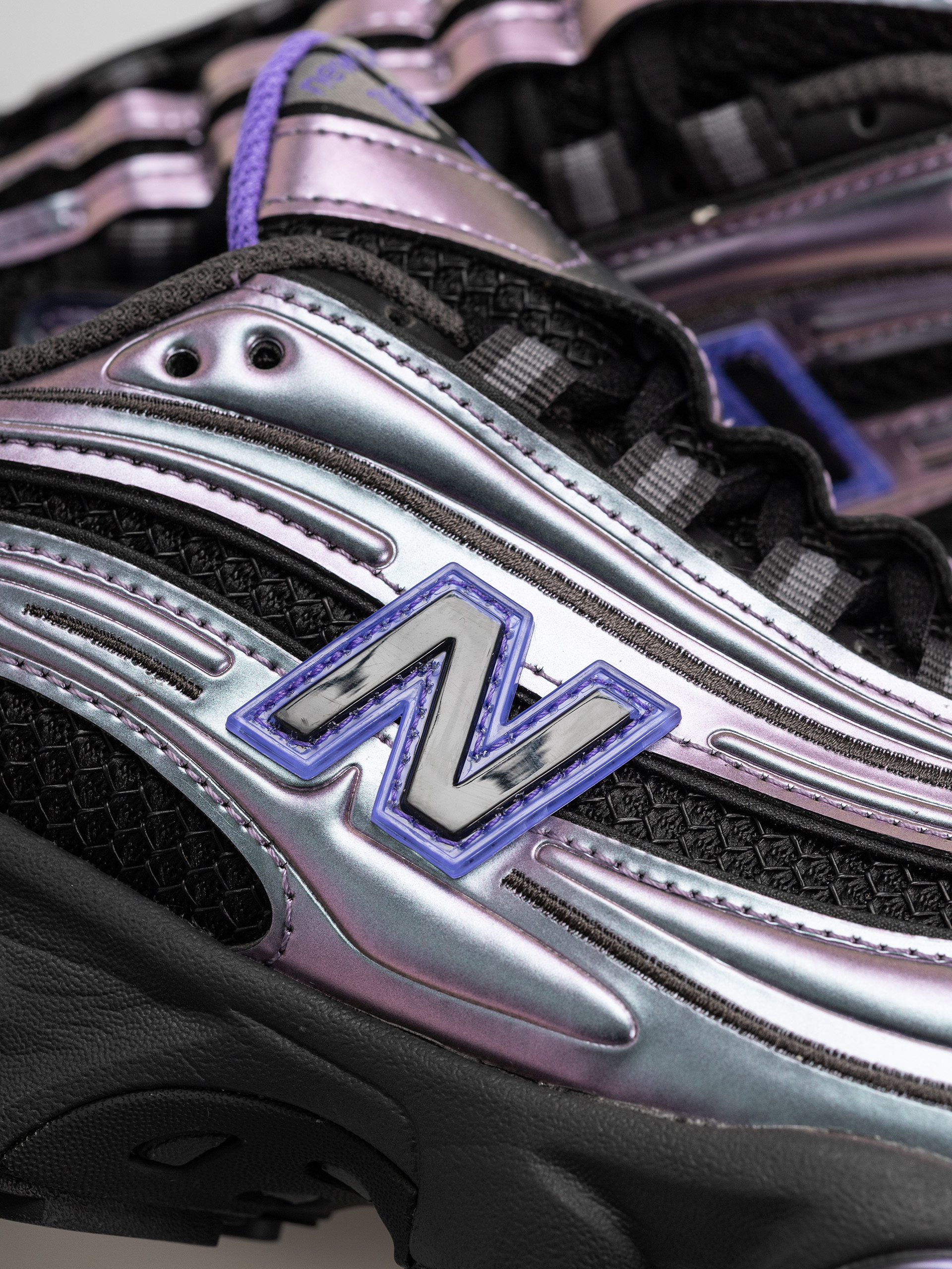 Buty New Balance 1000 (faded black/electric indigo)