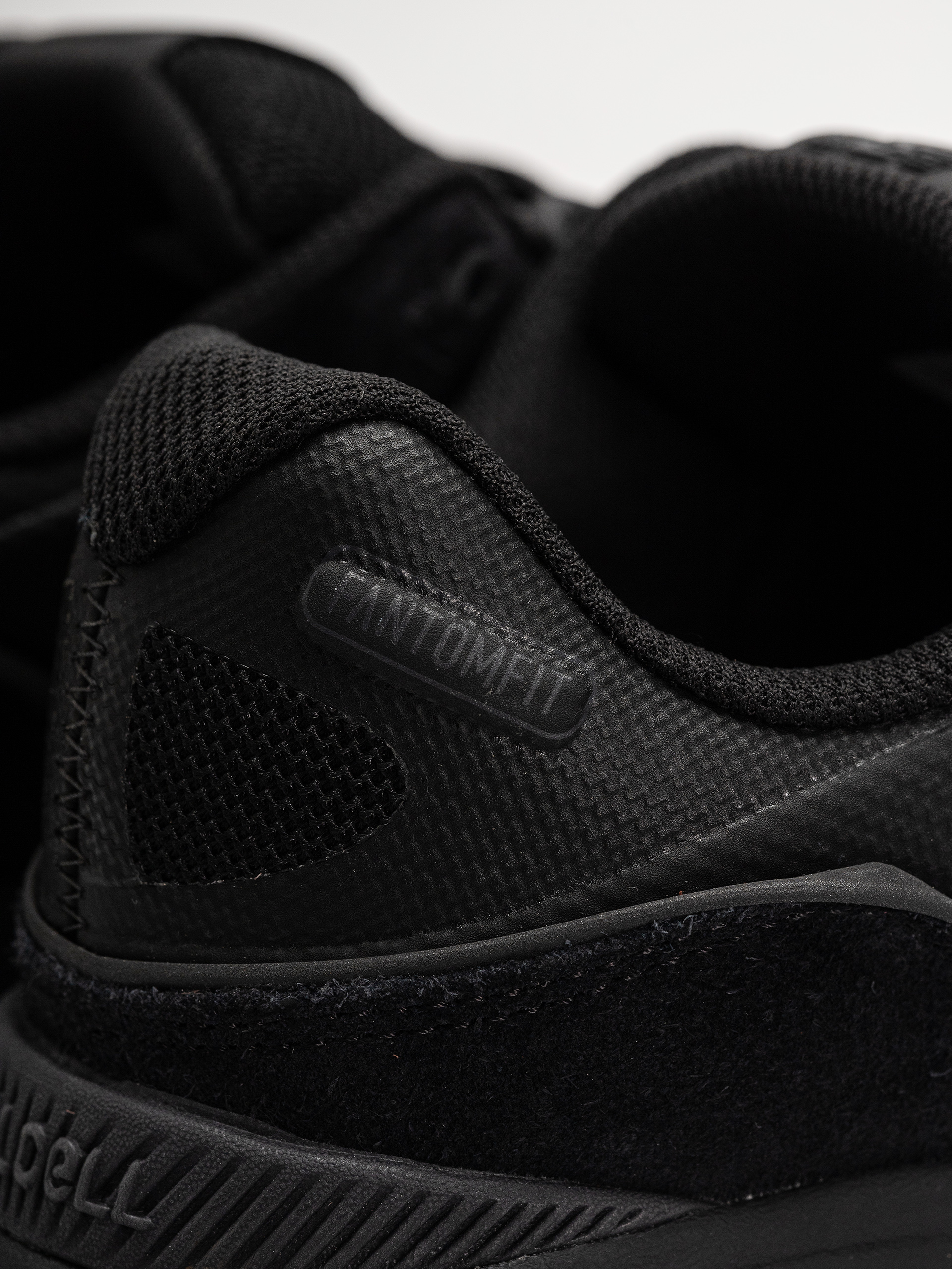 Buty New Balance 1010 (black/black)