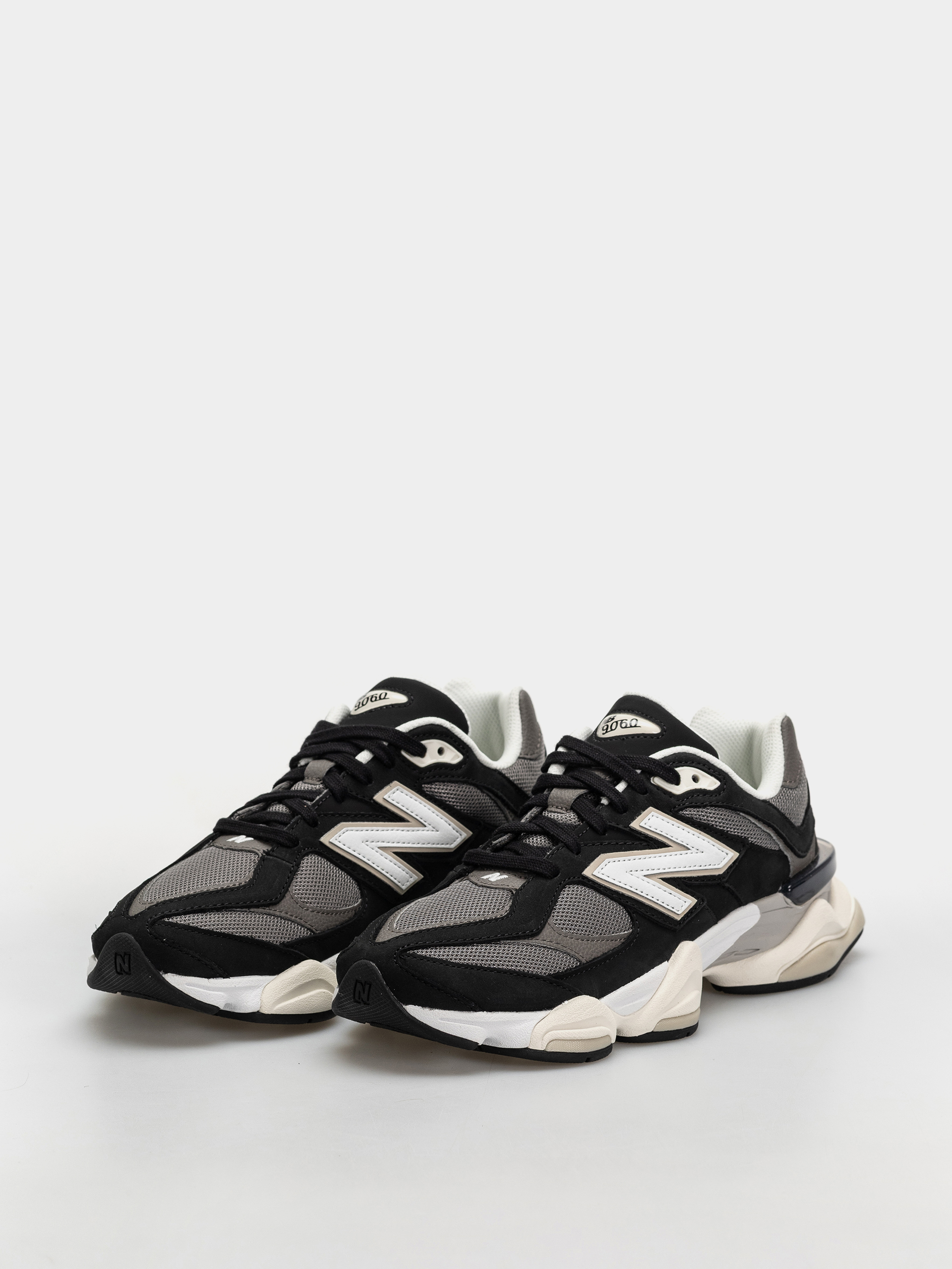 Buty New Balance 9060 (black/tornado)