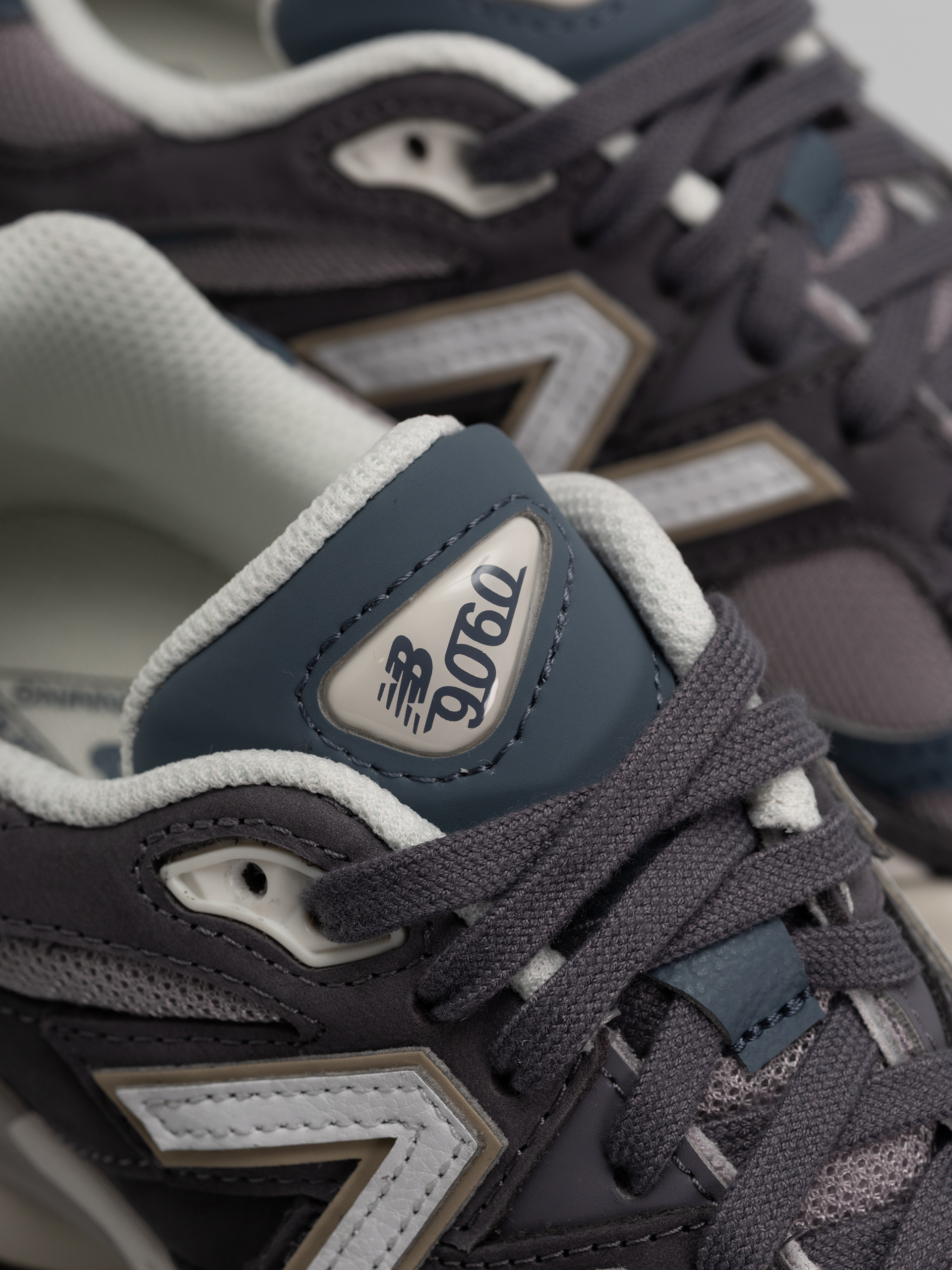 Buty New Balance 9060 (neptune grey/shadow blue)