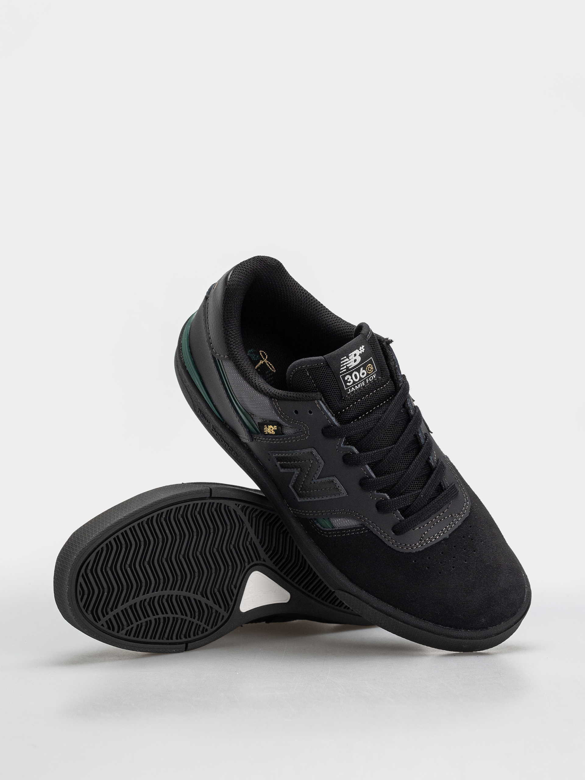 Buty New Balance 306 (black/nightwatch green)