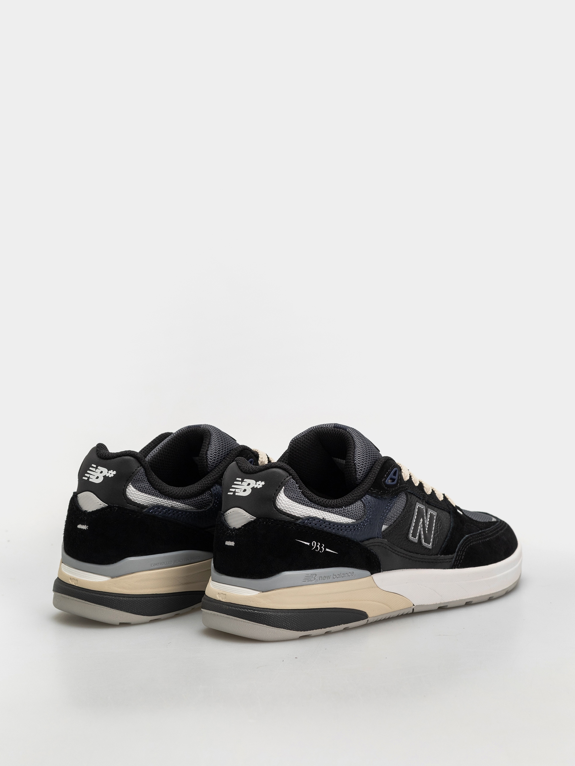 Buty New Balance 933 (6023 black/eclipse)